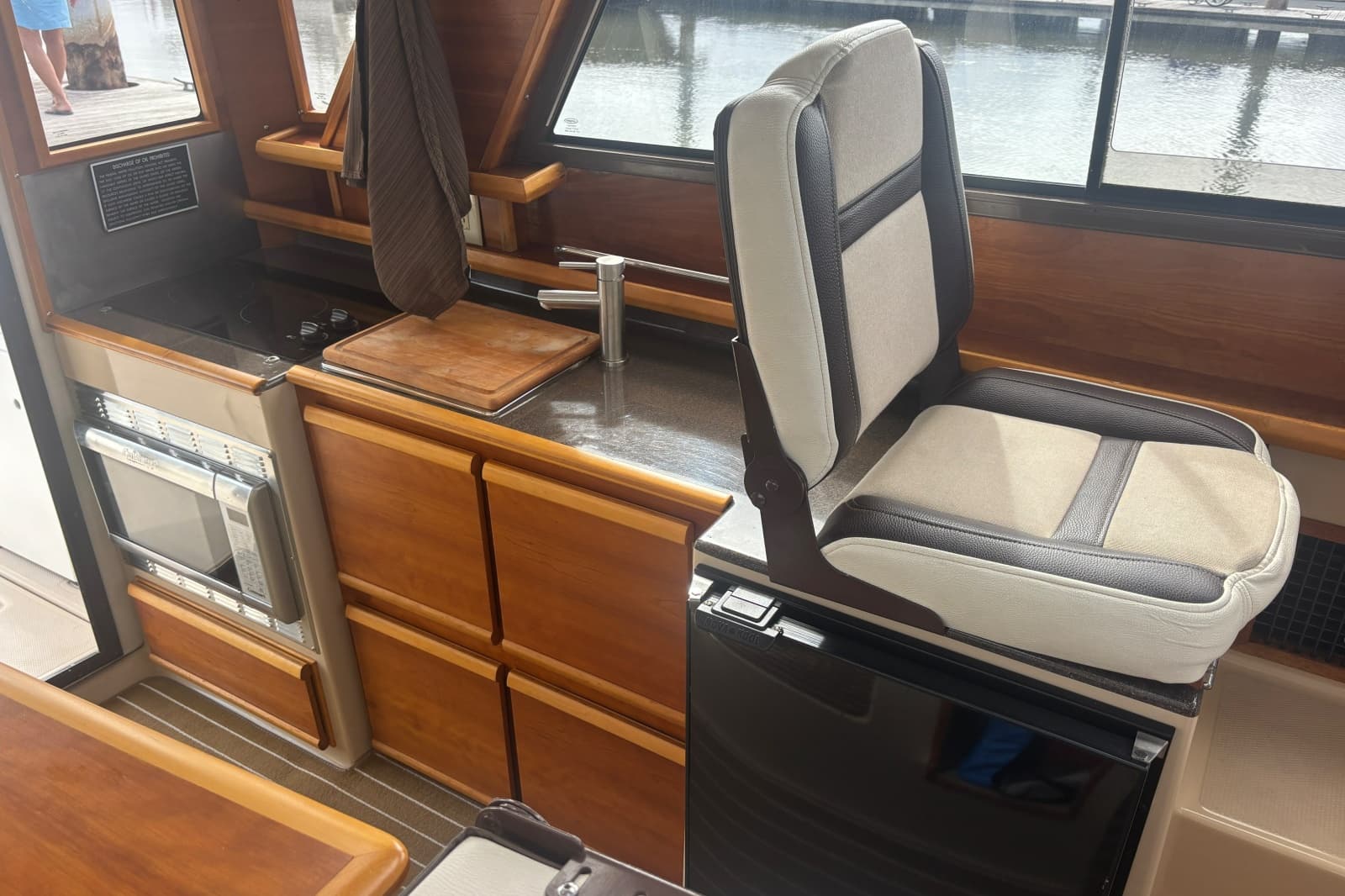 2016 Cutwater C-28 LE - Photo 24
