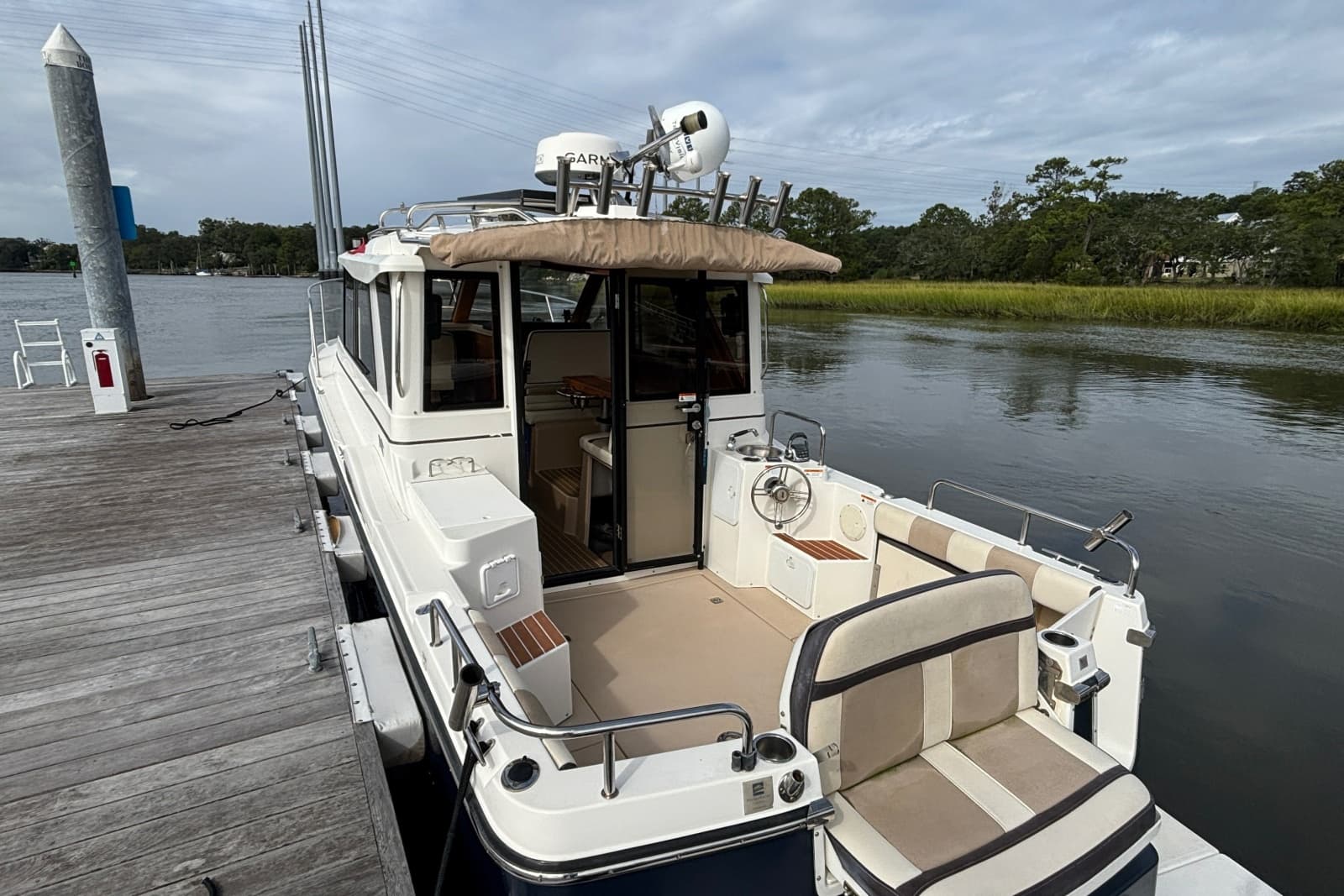 2016 Cutwater C-28 LE - Photo 10