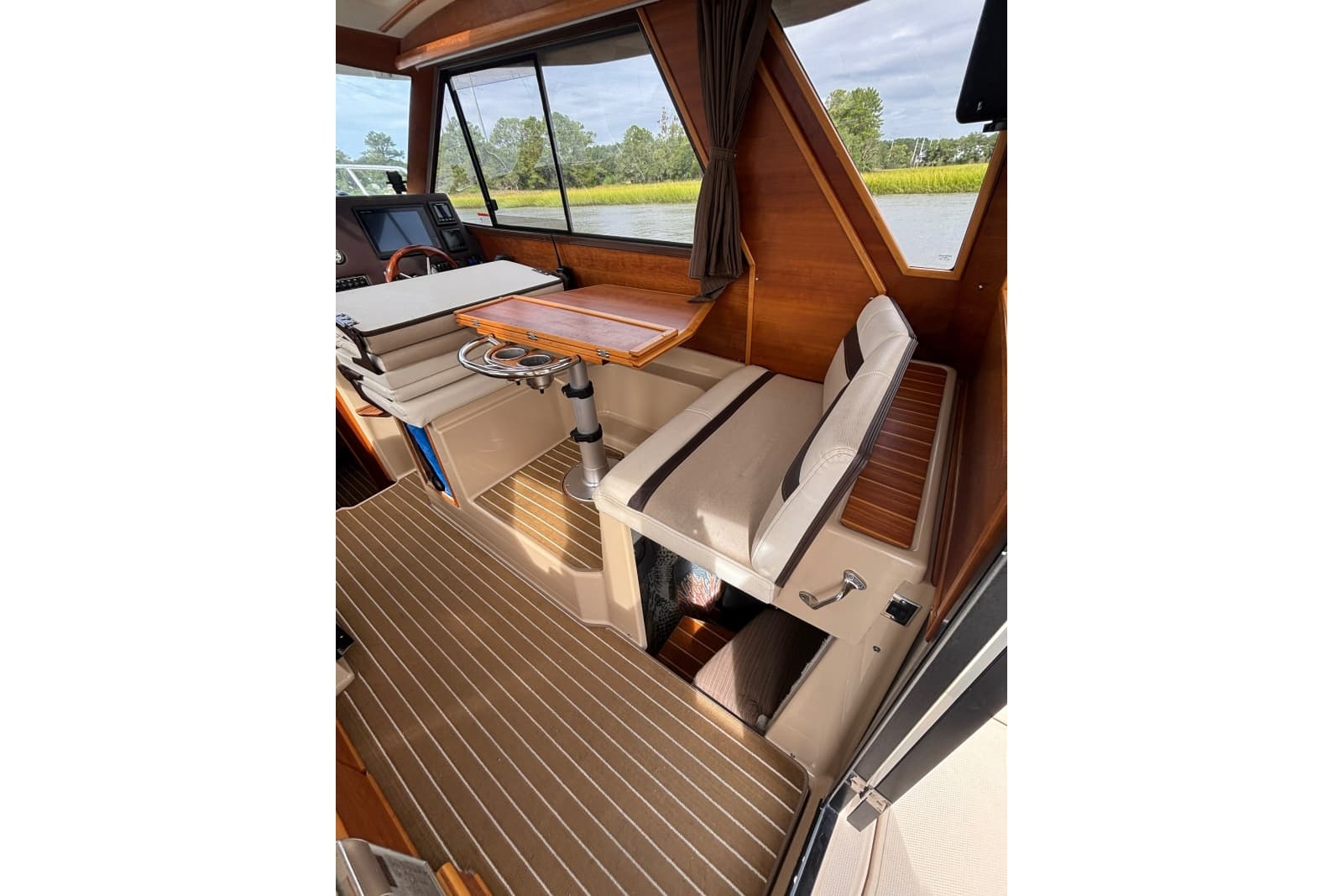 2016 Cutwater C-28 LE - Photo 36