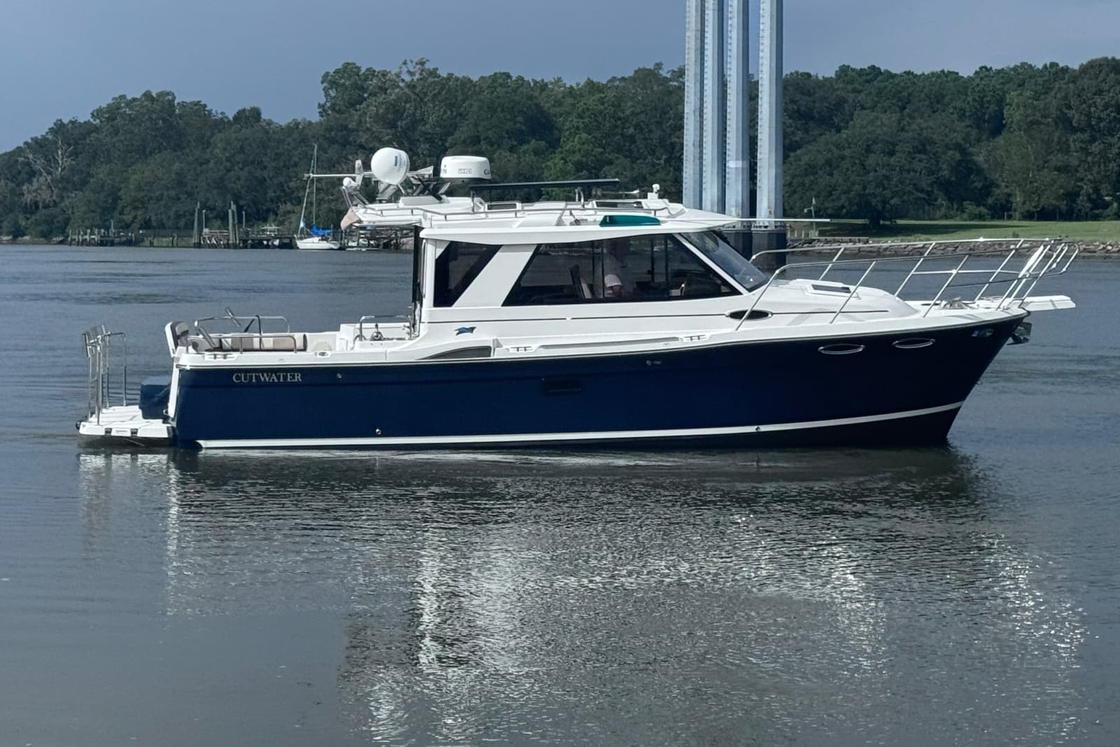 2016 Cutwater C-28 LE - Photo 3