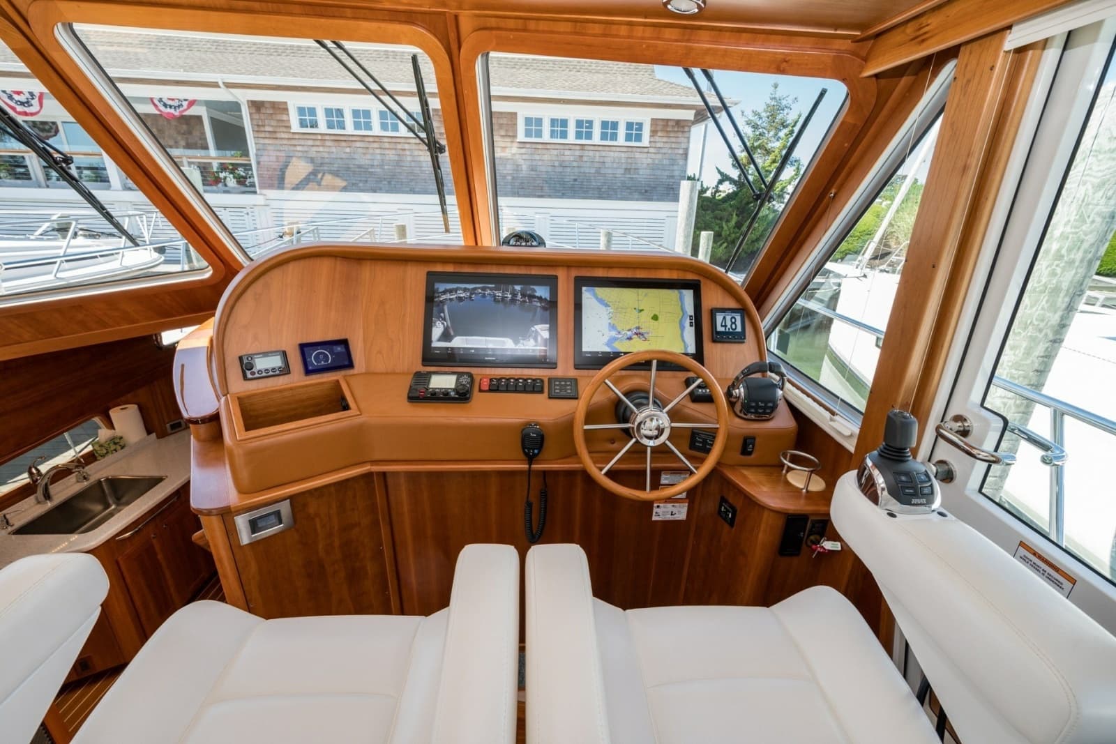 2021 Sabre 48 Salon Express - Photo 46