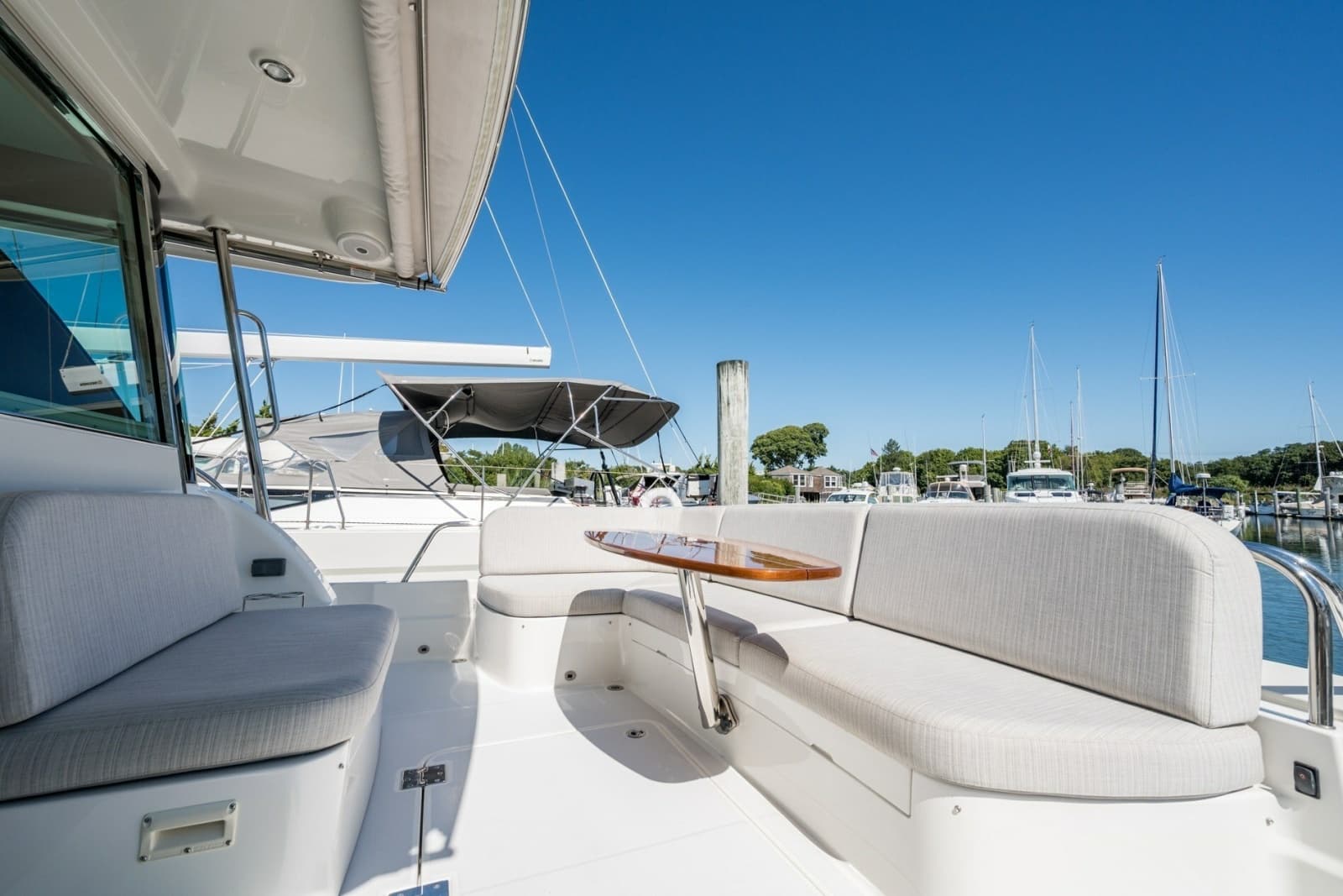 2021 Sabre 48 Salon Express - Photo 53
