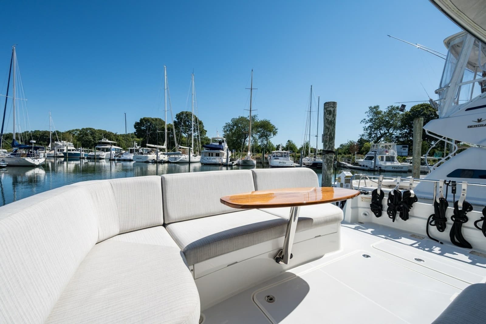 2021 Sabre 48 Salon Express - Photo 54