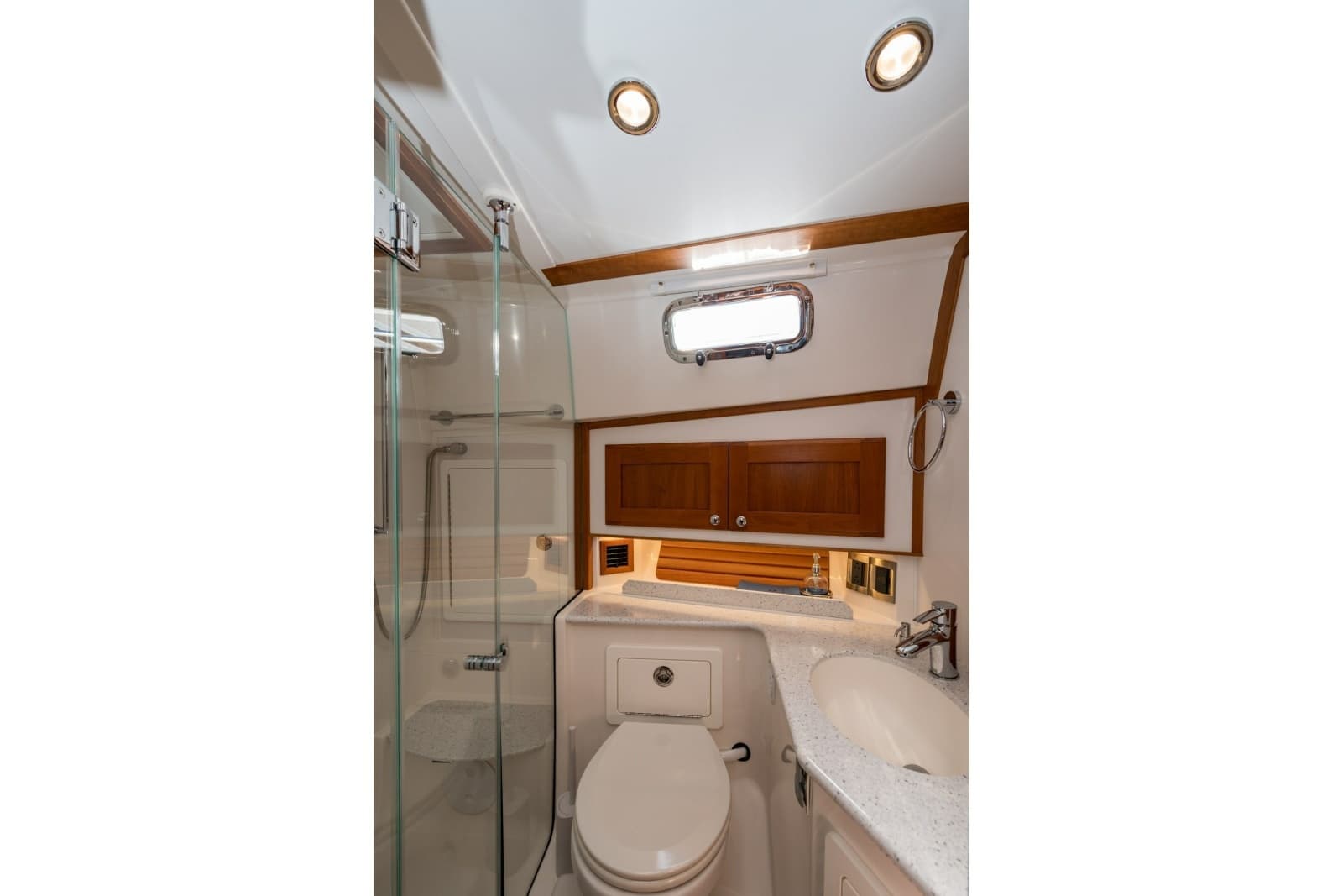 2021 Sabre 48 Salon Express - Photo 29