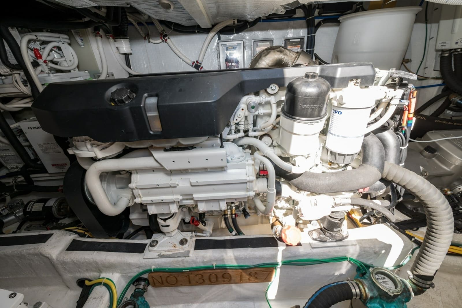 2021 Sabre 48 Salon Express - Photo 62