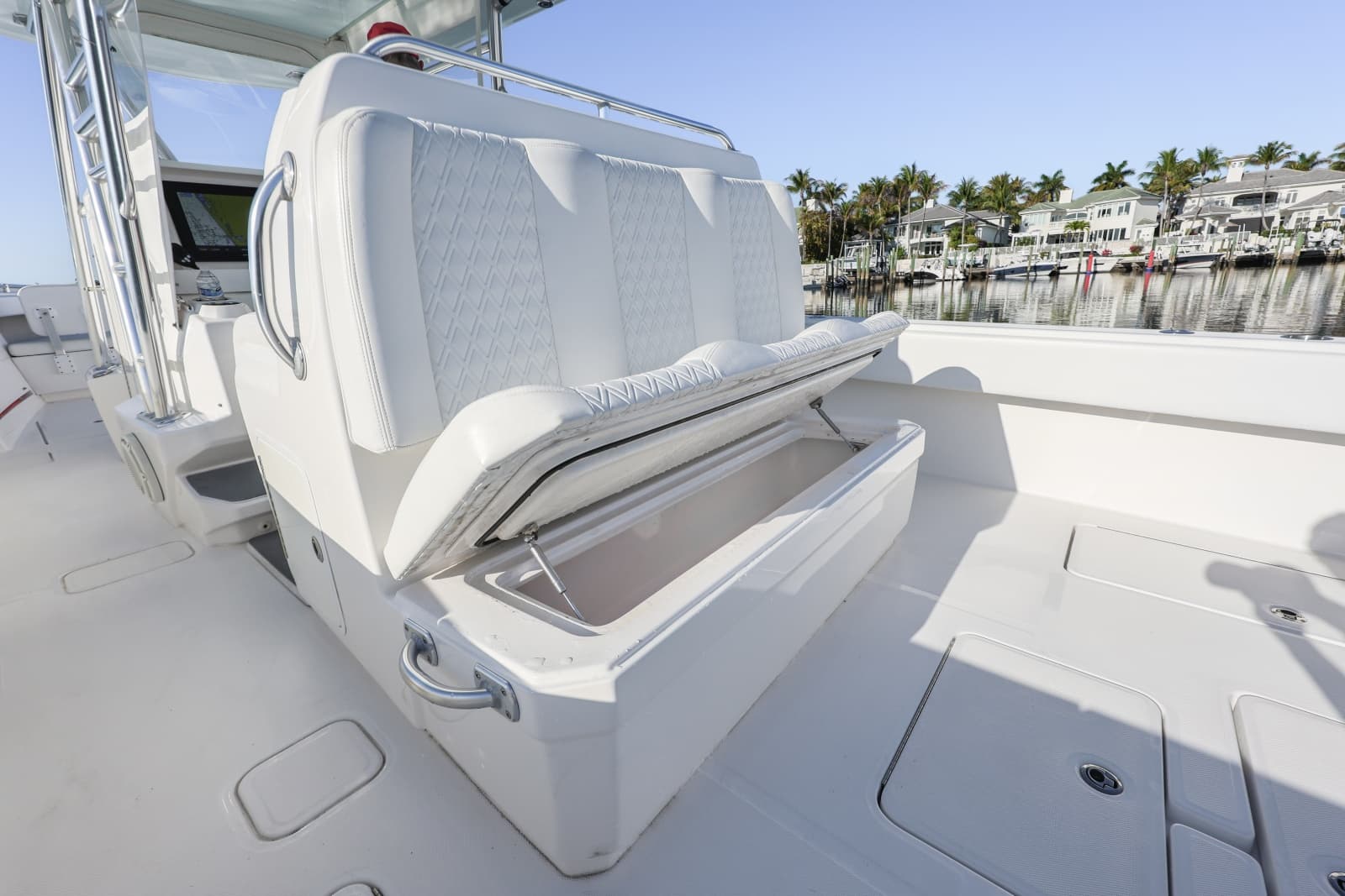 2016 Invincible 39 Open Fisherman - Photo 25