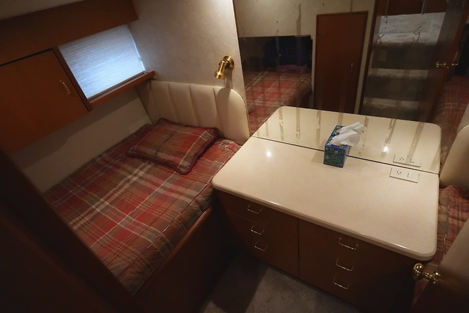 1999 Ocean Yachts 40 Super Sport - Photo 25