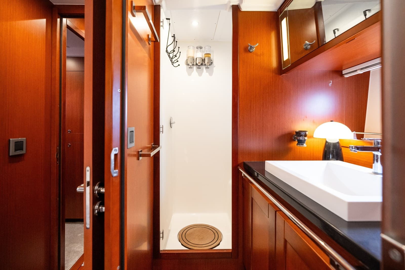 2020 Beneteau Swift Trawler 50 - Photo 64