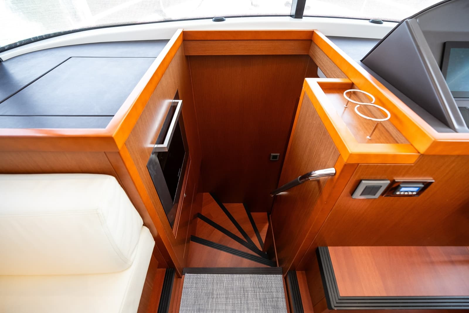 2020 Beneteau Swift Trawler 50 - Photo 86