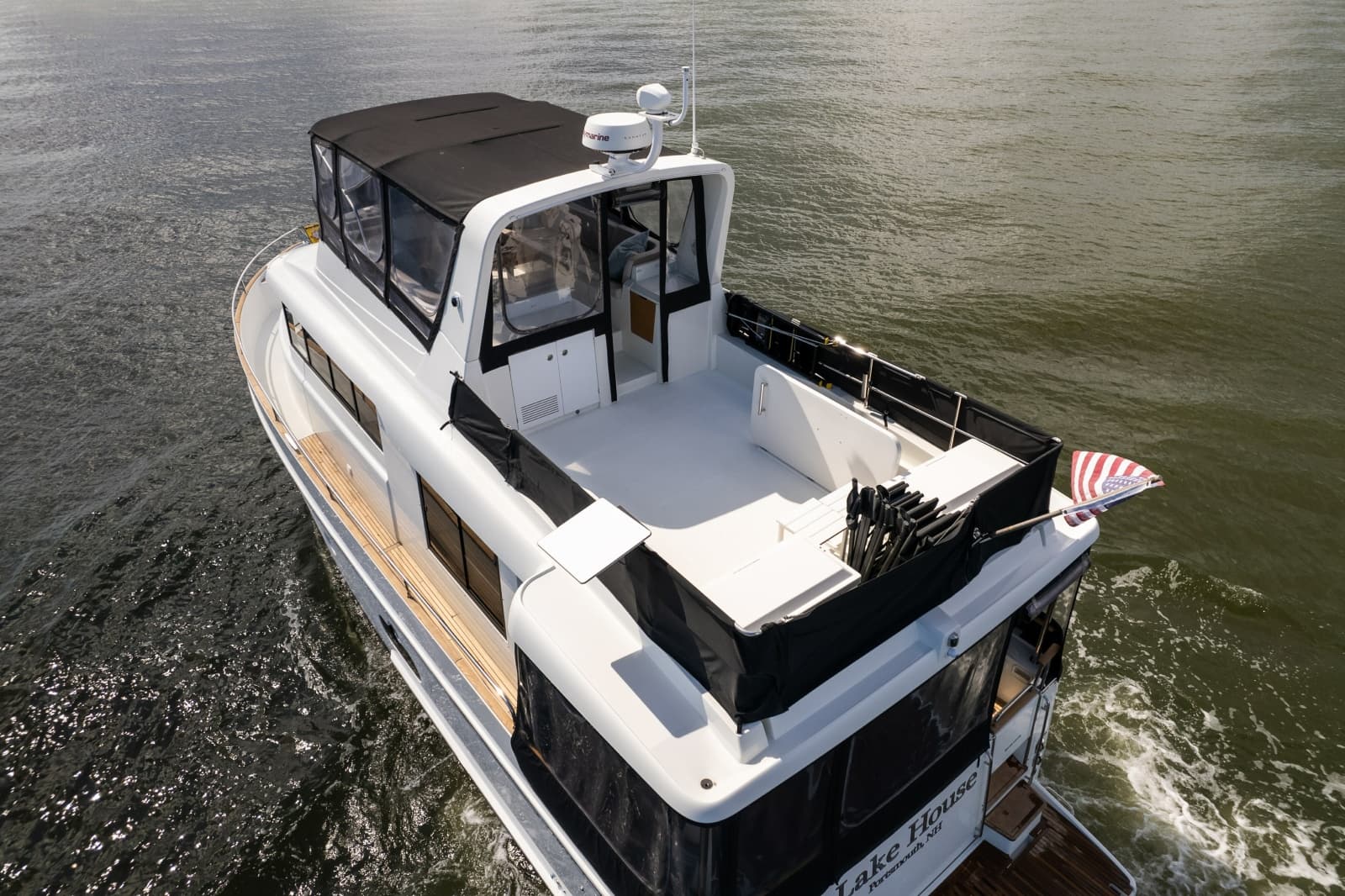 2020 Beneteau Swift Trawler 50 - Photo 19