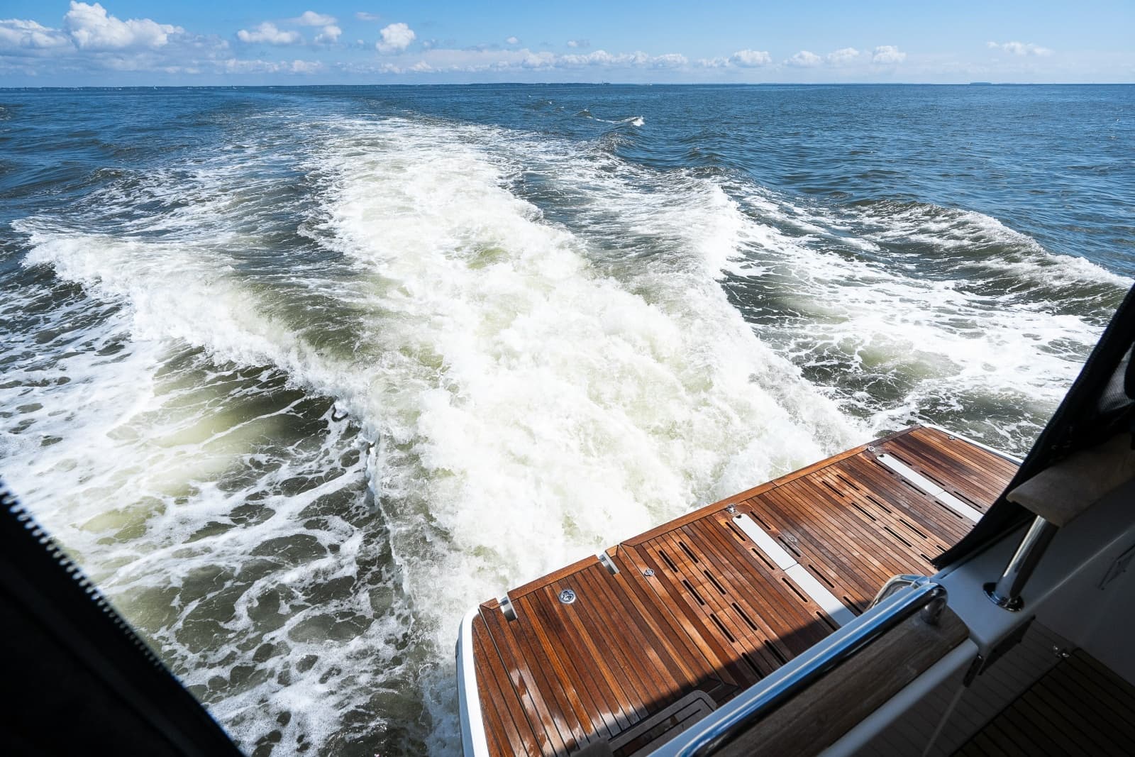 2020 Beneteau Swift Trawler 50 - Photo 15