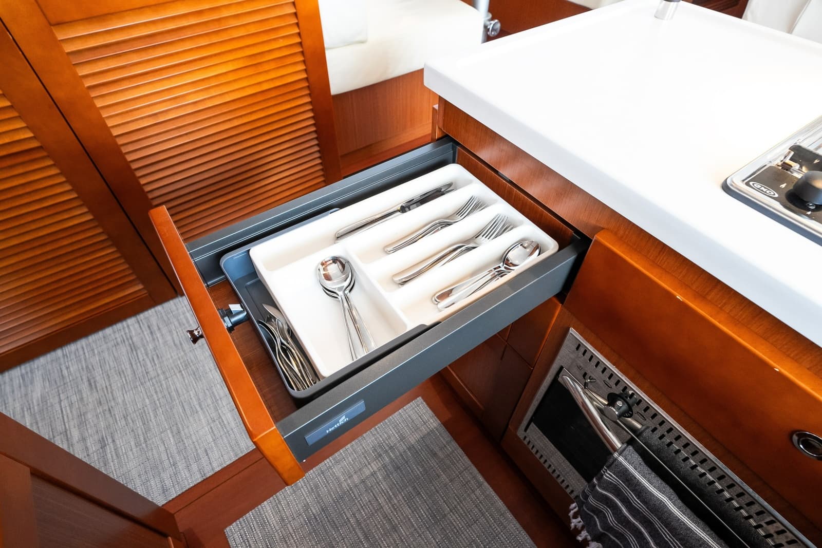 2020 Beneteau Swift Trawler 50 - Photo 90
