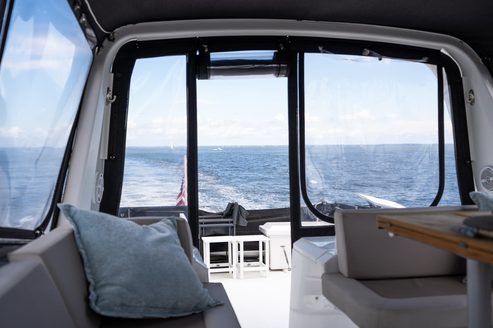 2020 Beneteau Swift Trawler 50 - Photo 8