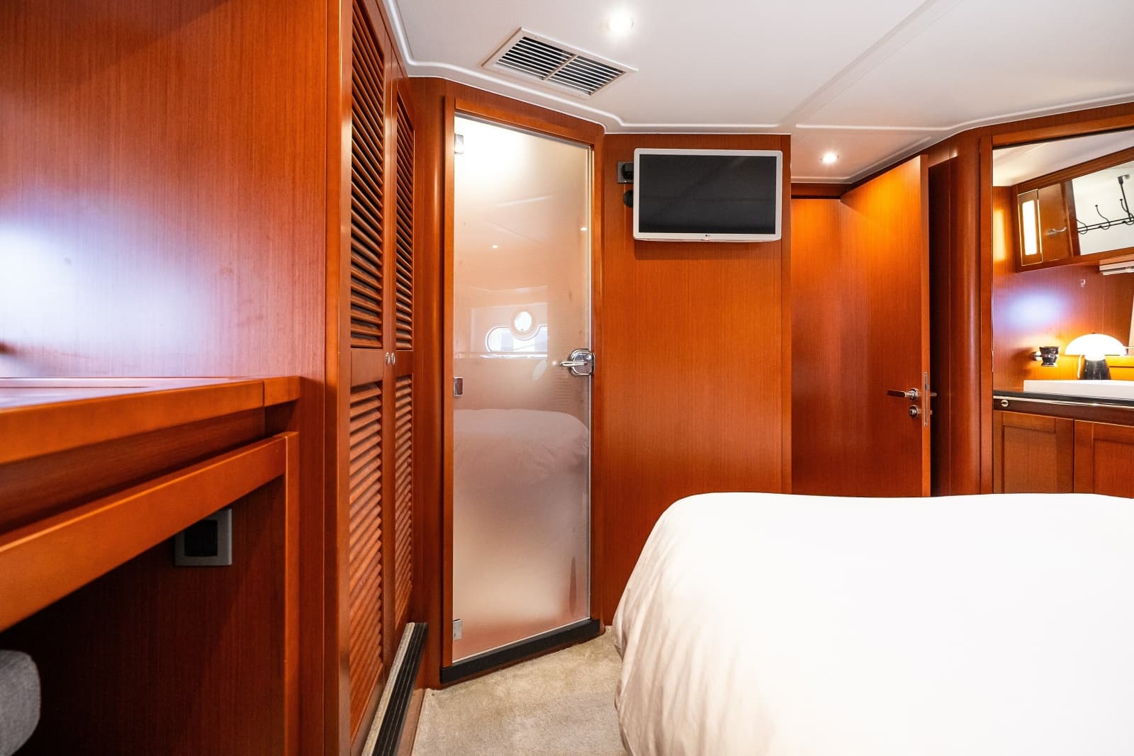 2020 Beneteau Swift Trawler 50 - Photo 67