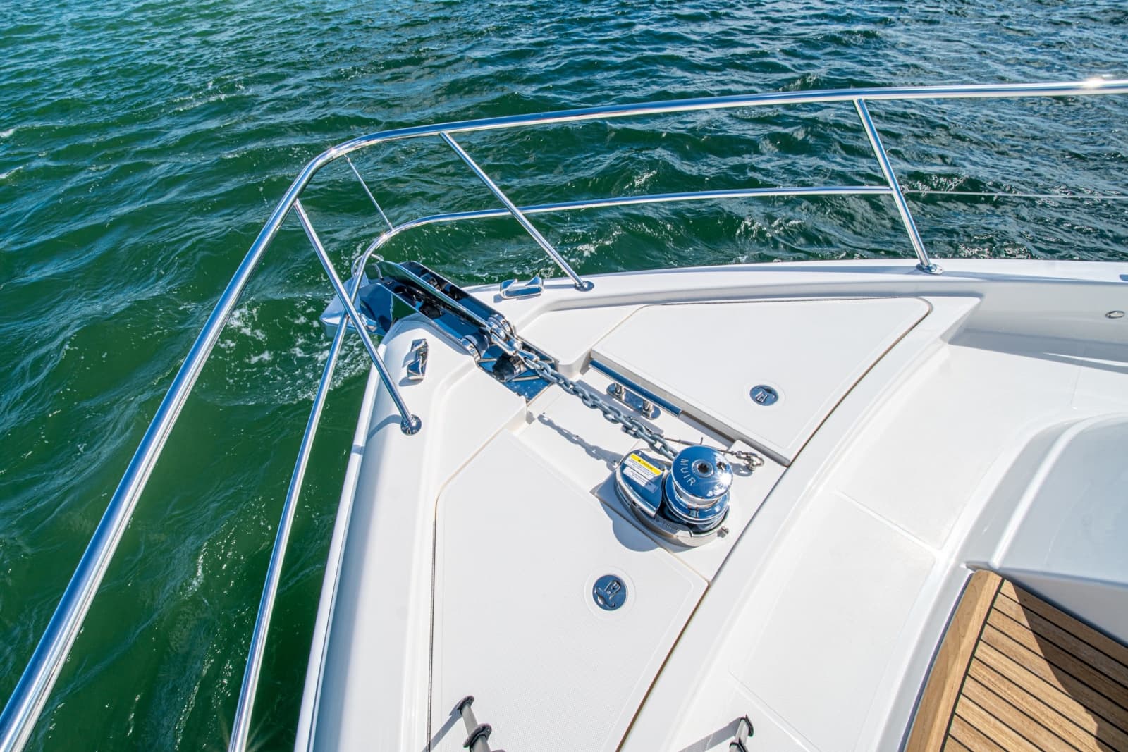 2025 Riviera 6800 Sport Yacht Platinum Edition - Photo 96
