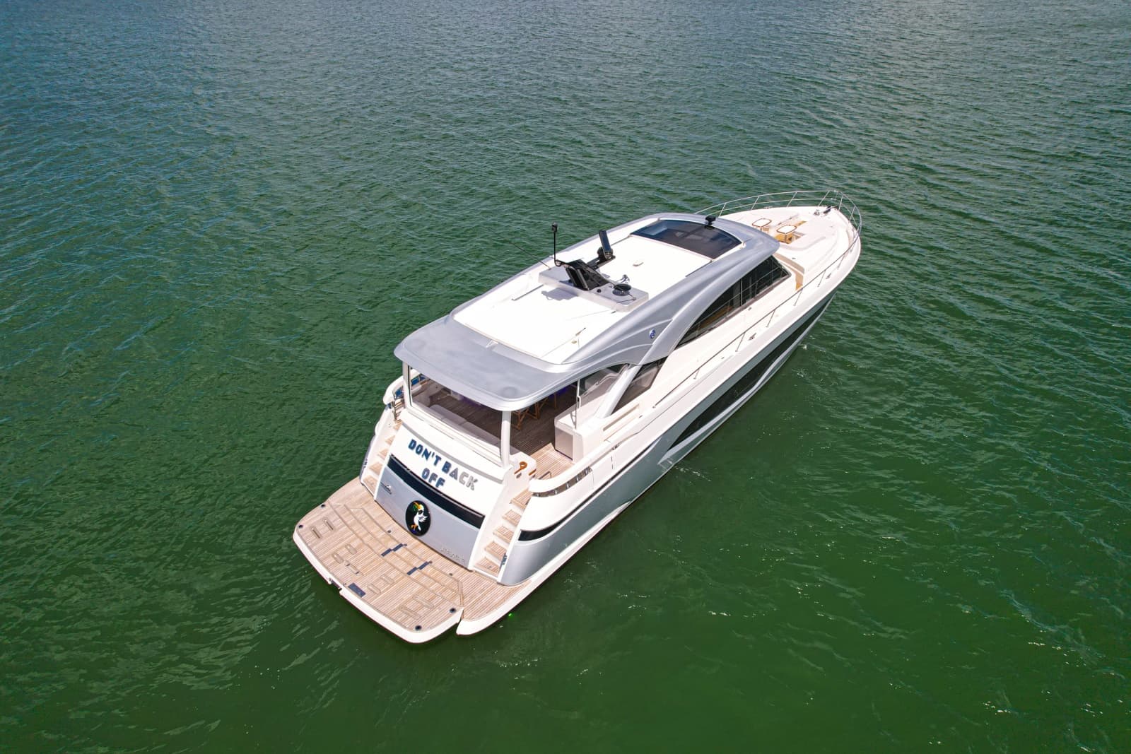 2025 Riviera 6800 Sport Yacht Platinum Edition - Photo 39
