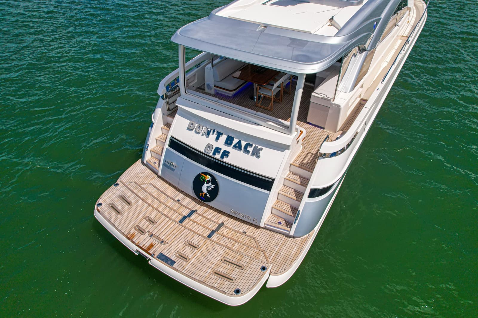 2025 Riviera 6800 Sport Yacht Platinum Edition - Photo 13