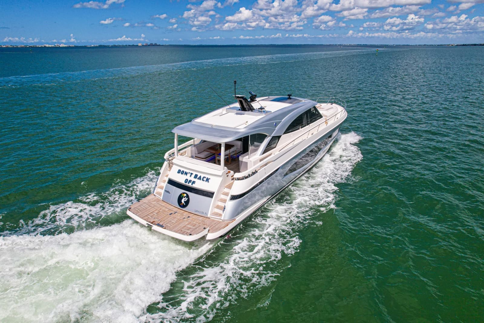 2025 Riviera 6800 Sport Yacht Platinum Edition - Photo 11
