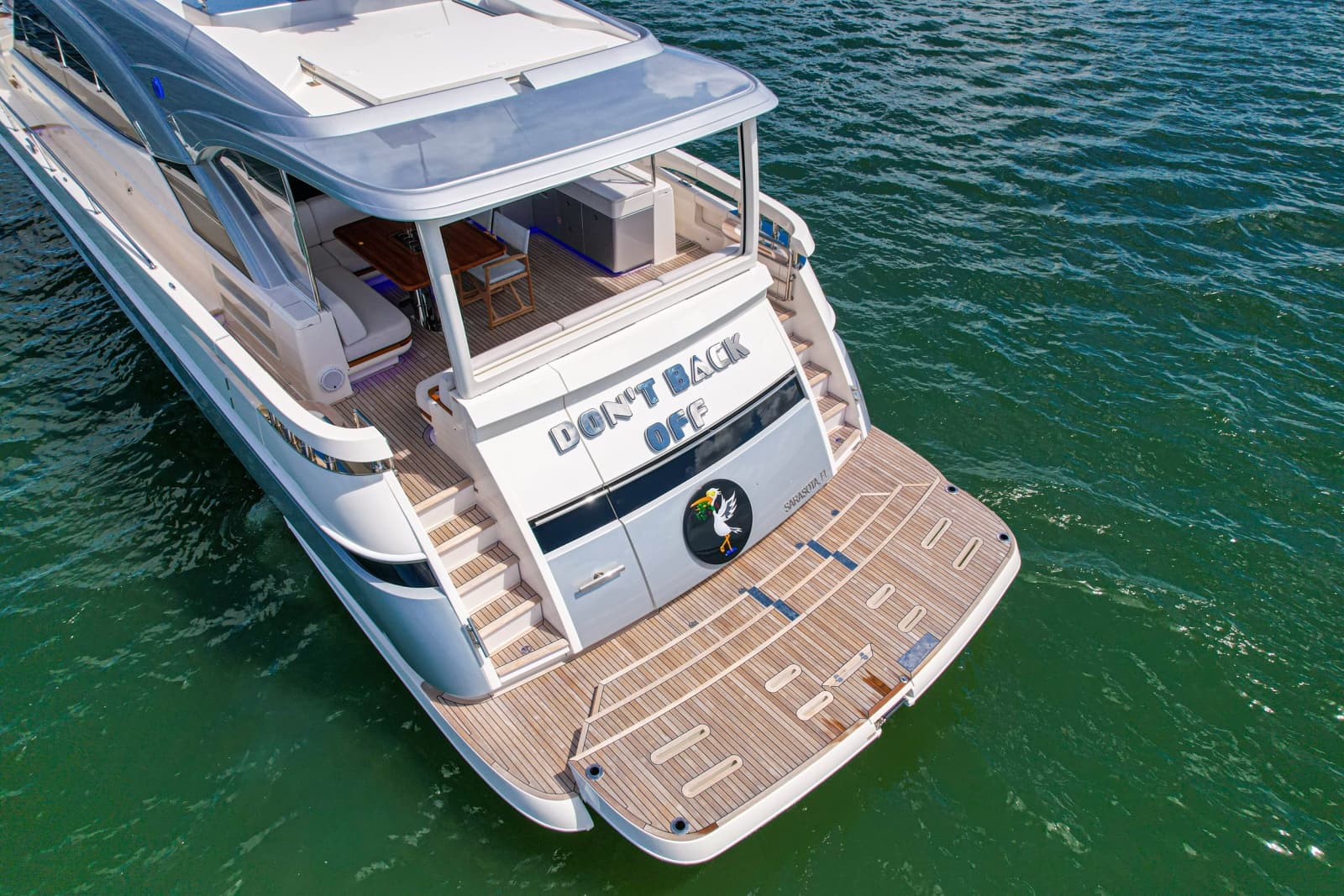 2025 Riviera 6800 Sport Yacht Platinum Edition - Photo 15