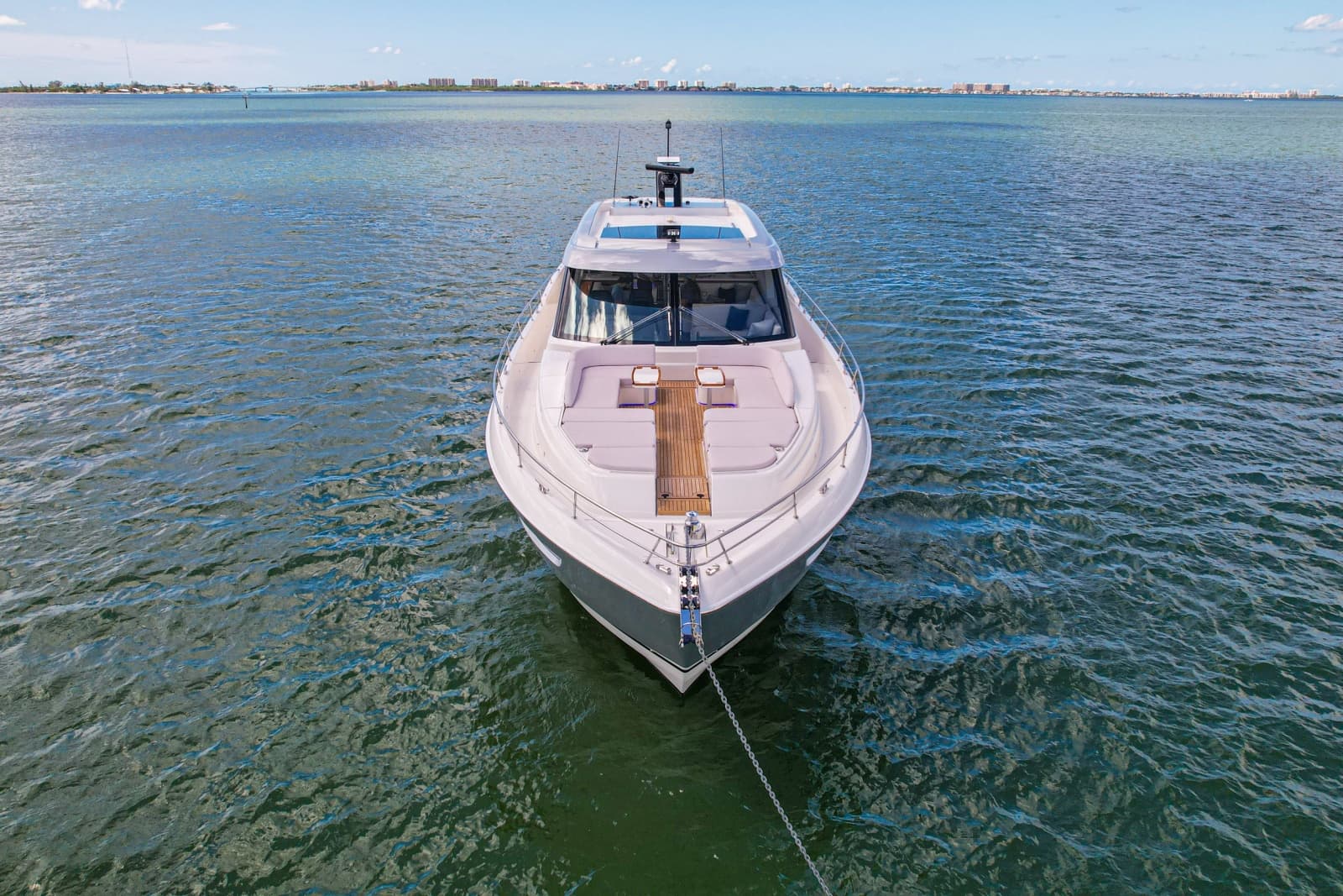 2025 Riviera 6800 Sport Yacht Platinum Edition - Photo 31