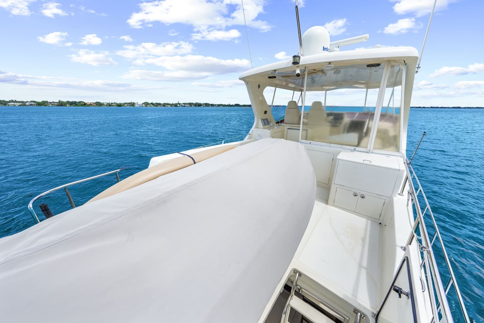 2005 Hampton 558 Pilothouse - Photo 47