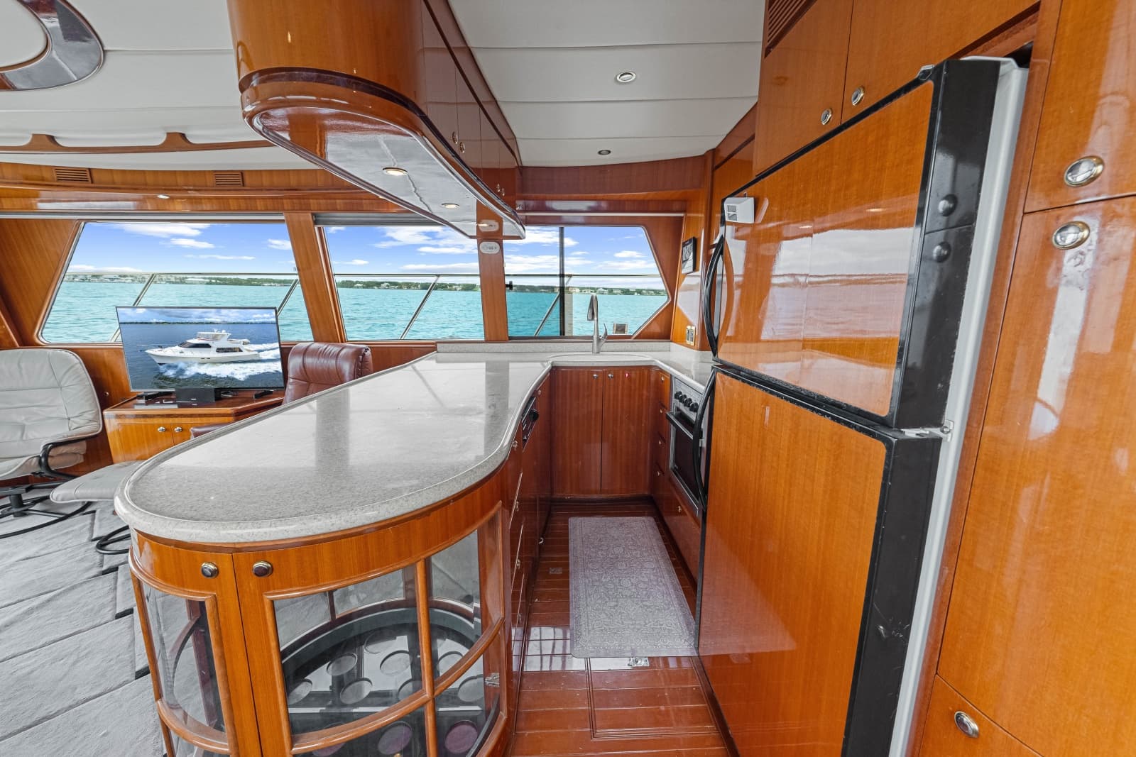 2005 Hampton 558 Pilothouse - Photo 62