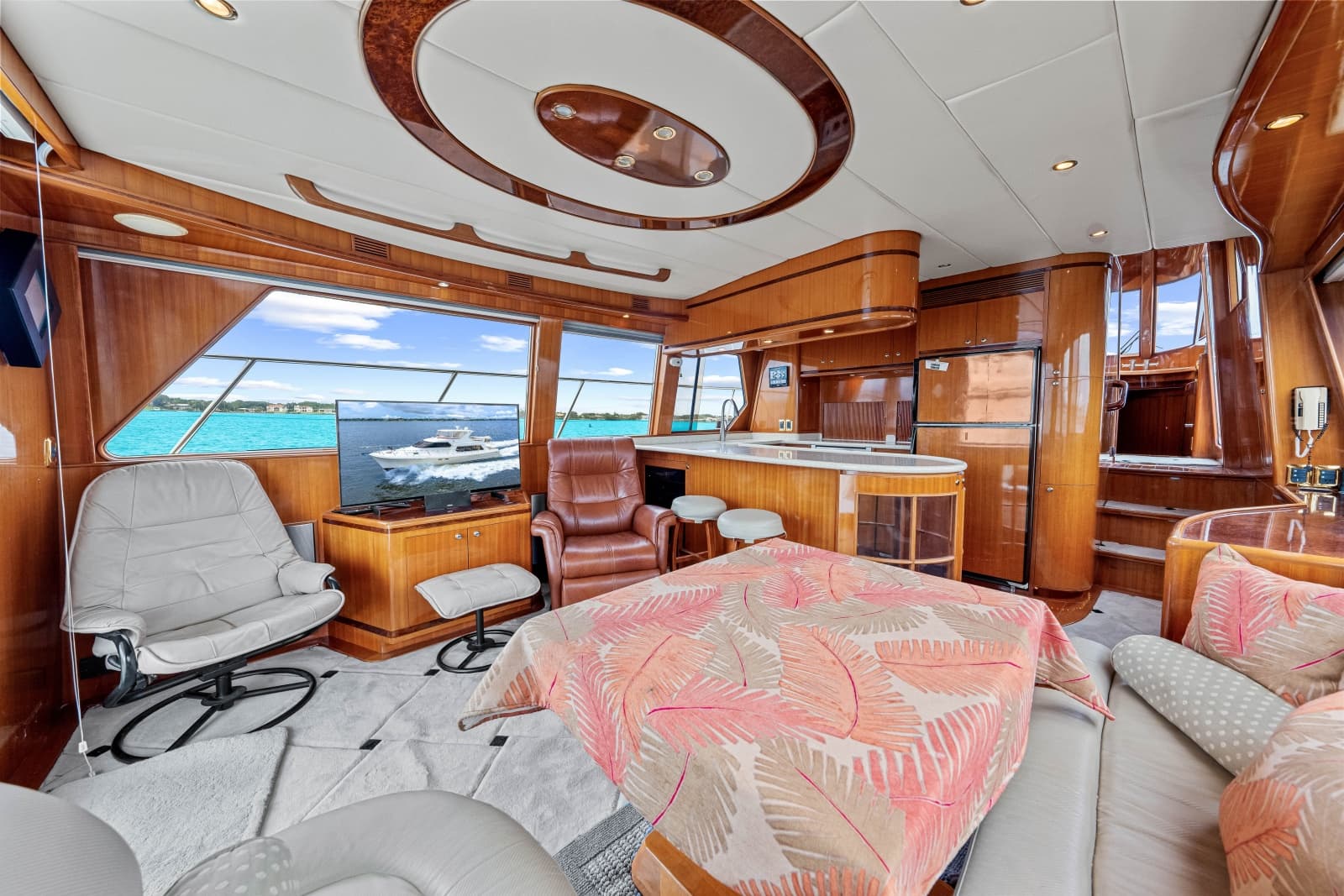 2005 Hampton 558 Pilothouse - Photo 60