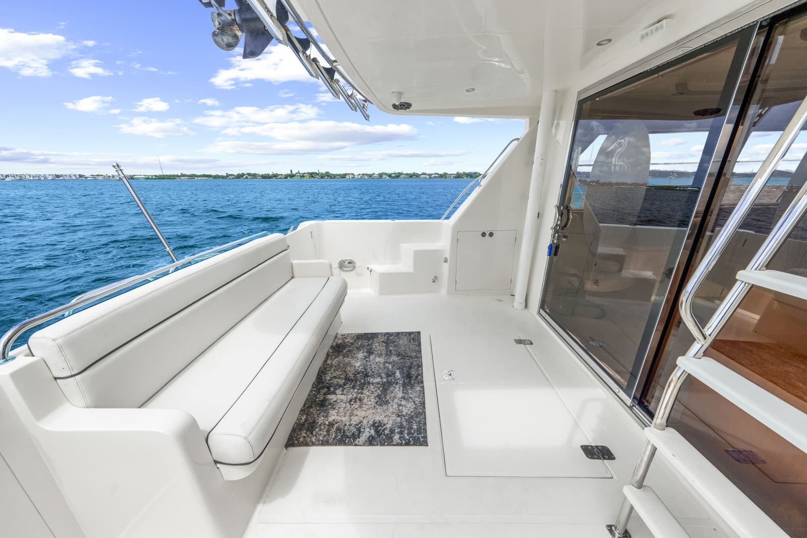 2005 Hampton 558 Pilothouse - Photo 38