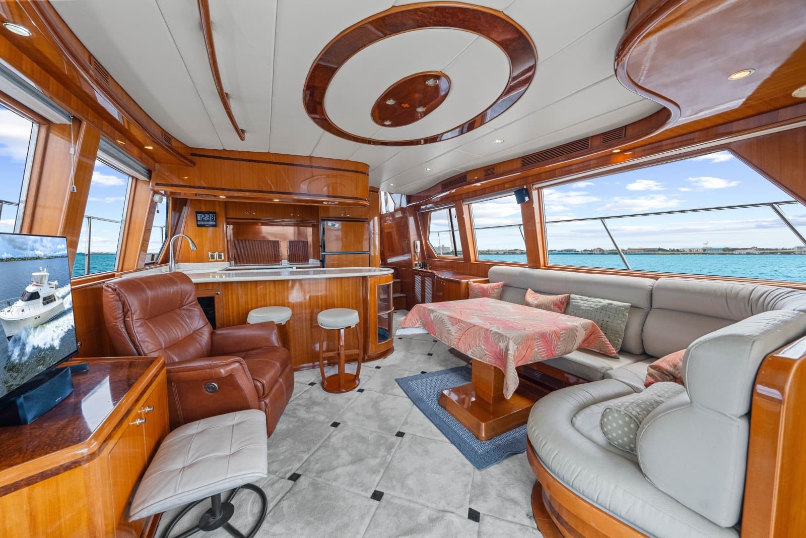 2005 Hampton 558 Pilothouse - Photo 58