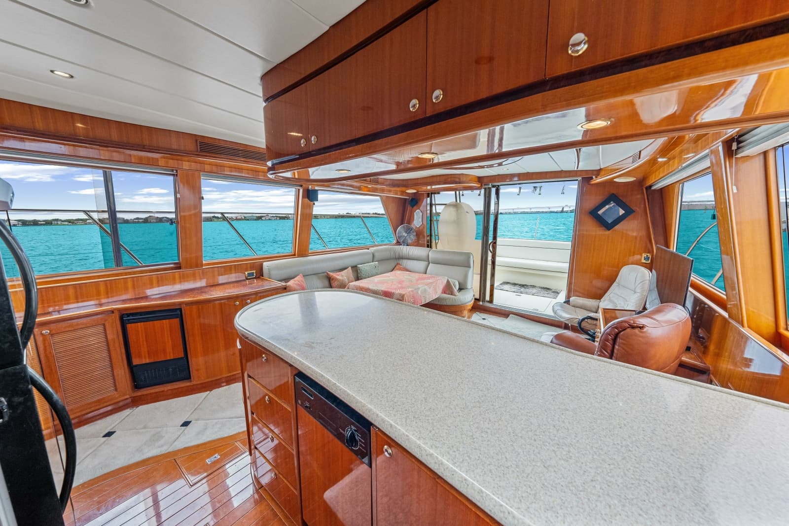 2005 Hampton 558 Pilothouse - Photo 65