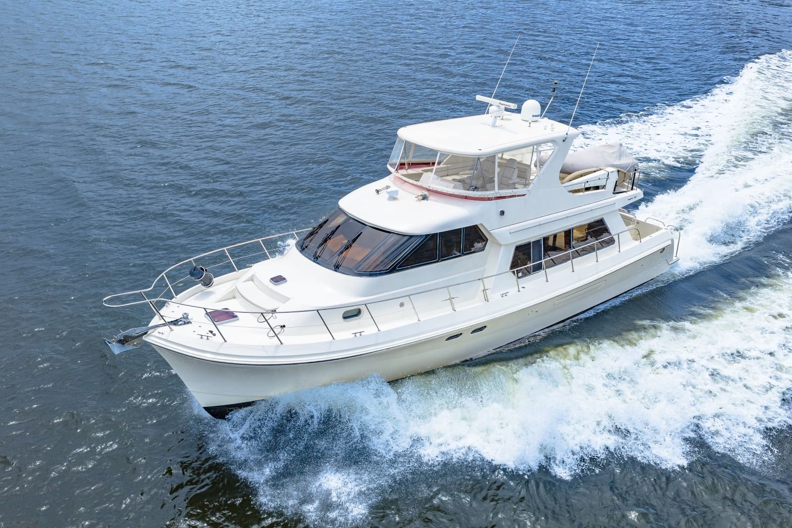 2005 Hampton 558 Pilothouse - Photo 20