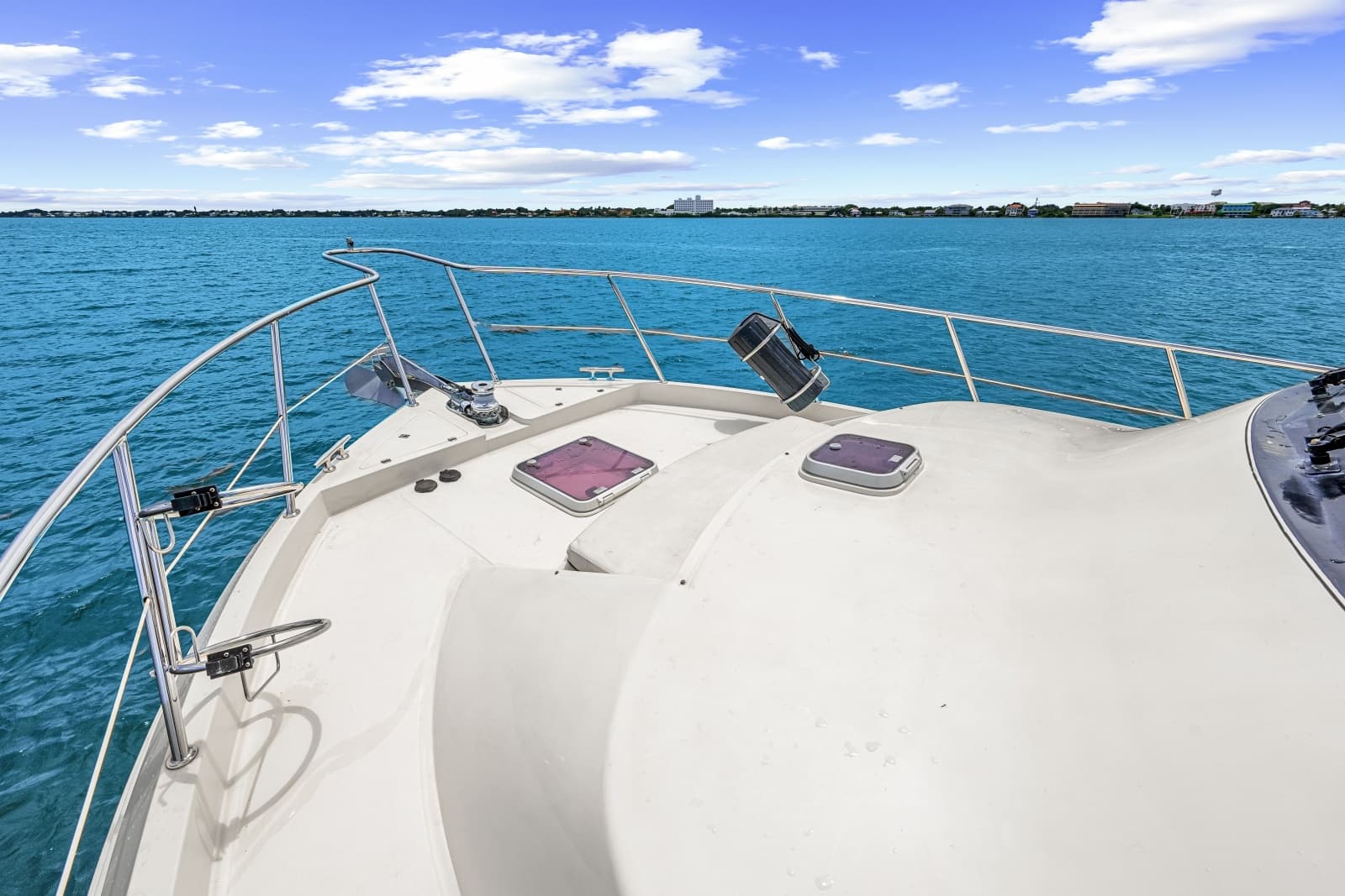 2005 Hampton 558 Pilothouse - Photo 42