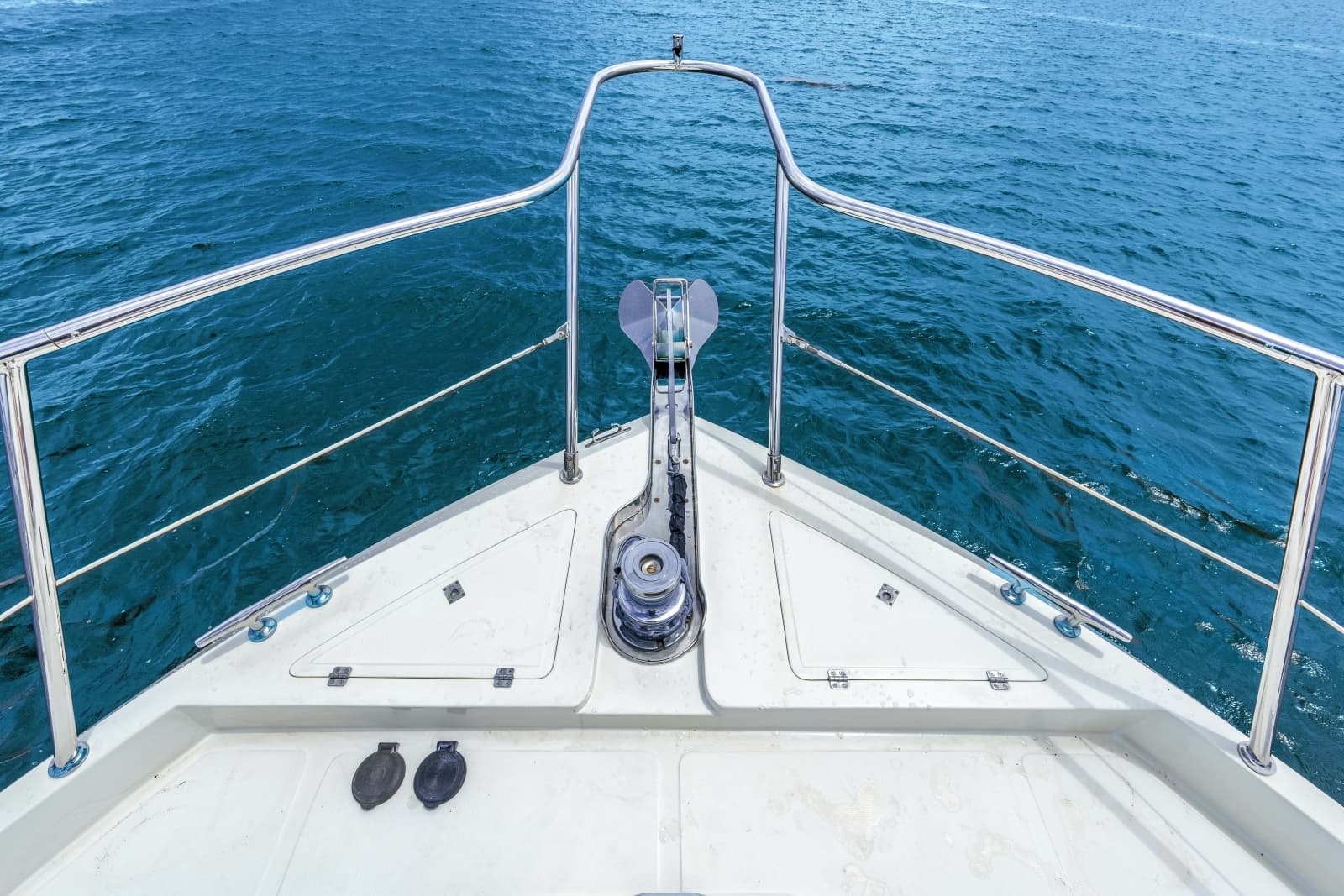 2005 Hampton 558 Pilothouse - Photo 45