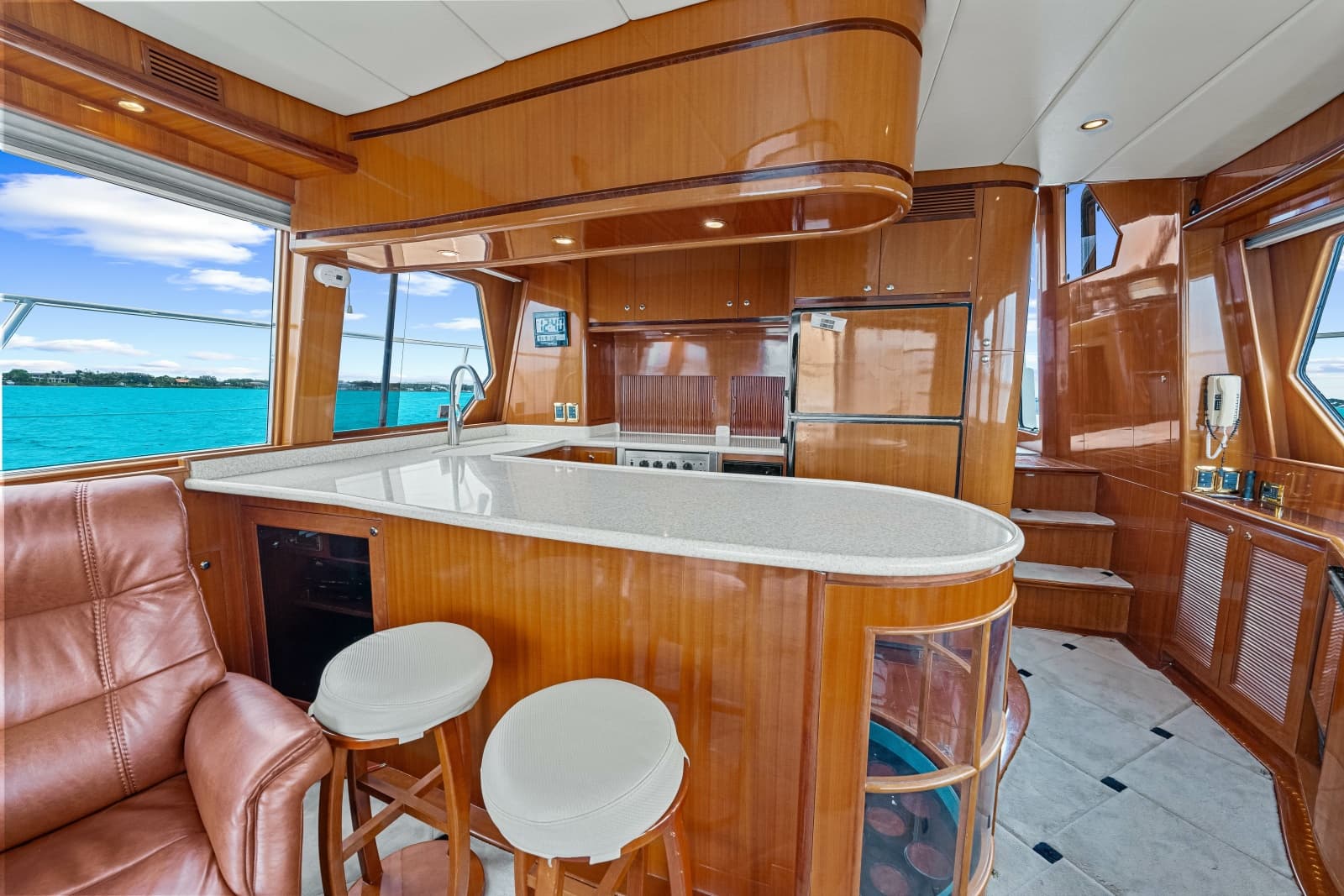 2005 Hampton 558 Pilothouse - Photo 61