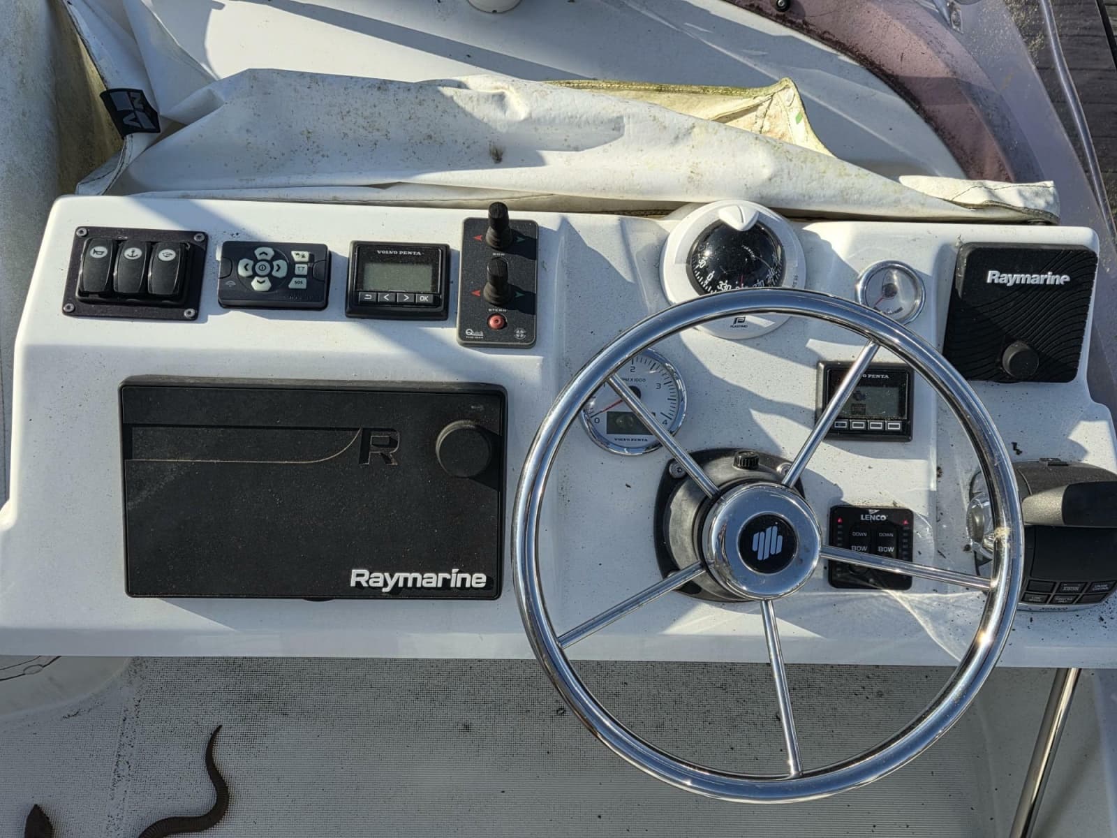 2020 Beneteau Swift Trawler 30 - Photo 15