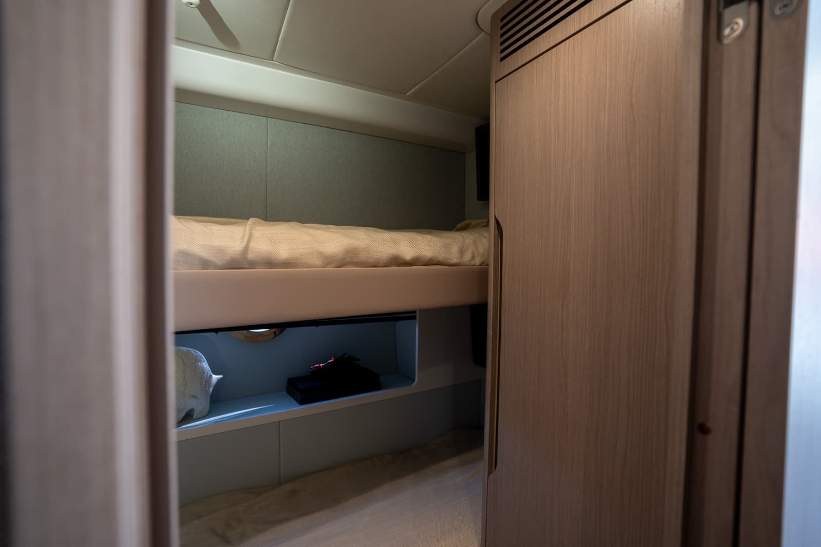 2025 Azimut FLY 50 - Photo 17