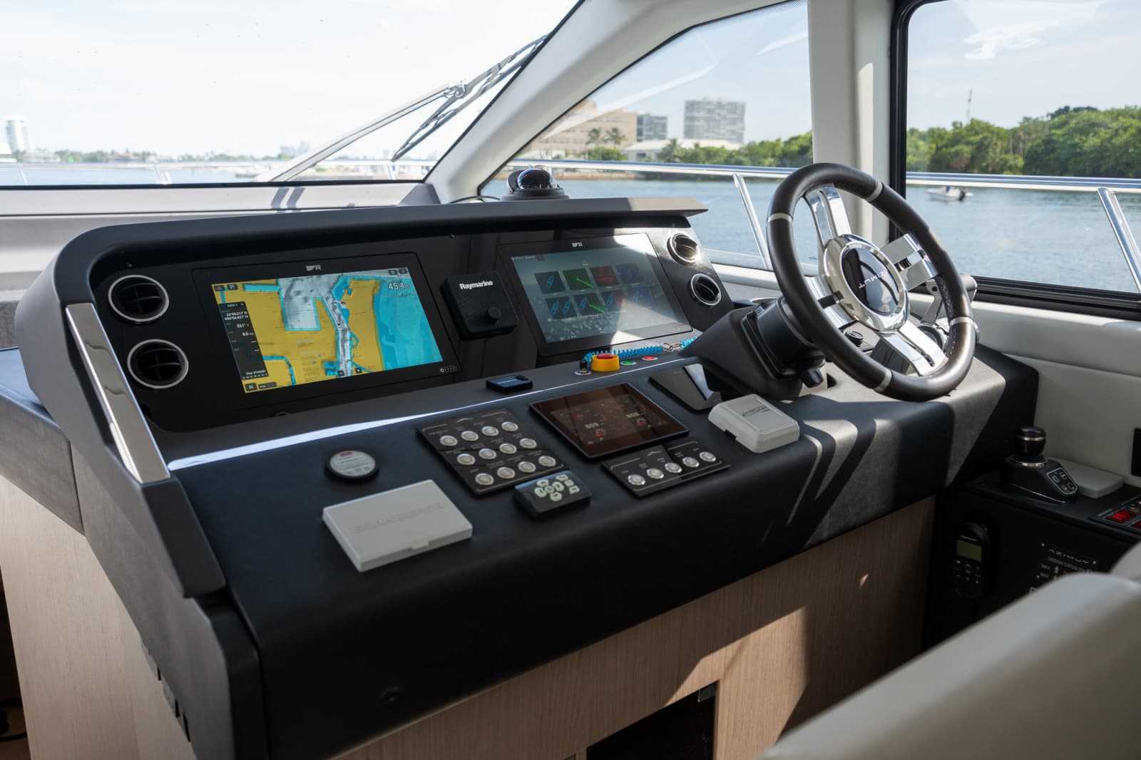 2025 Azimut FLY 50 - Photo 28