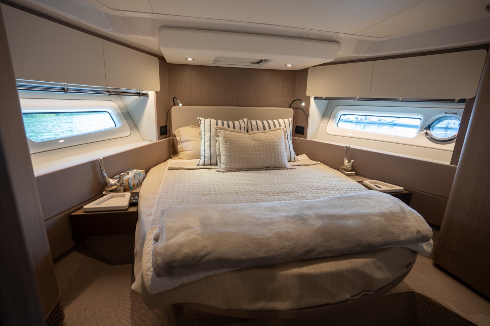 2025 Azimut FLY 50 - Photo 15