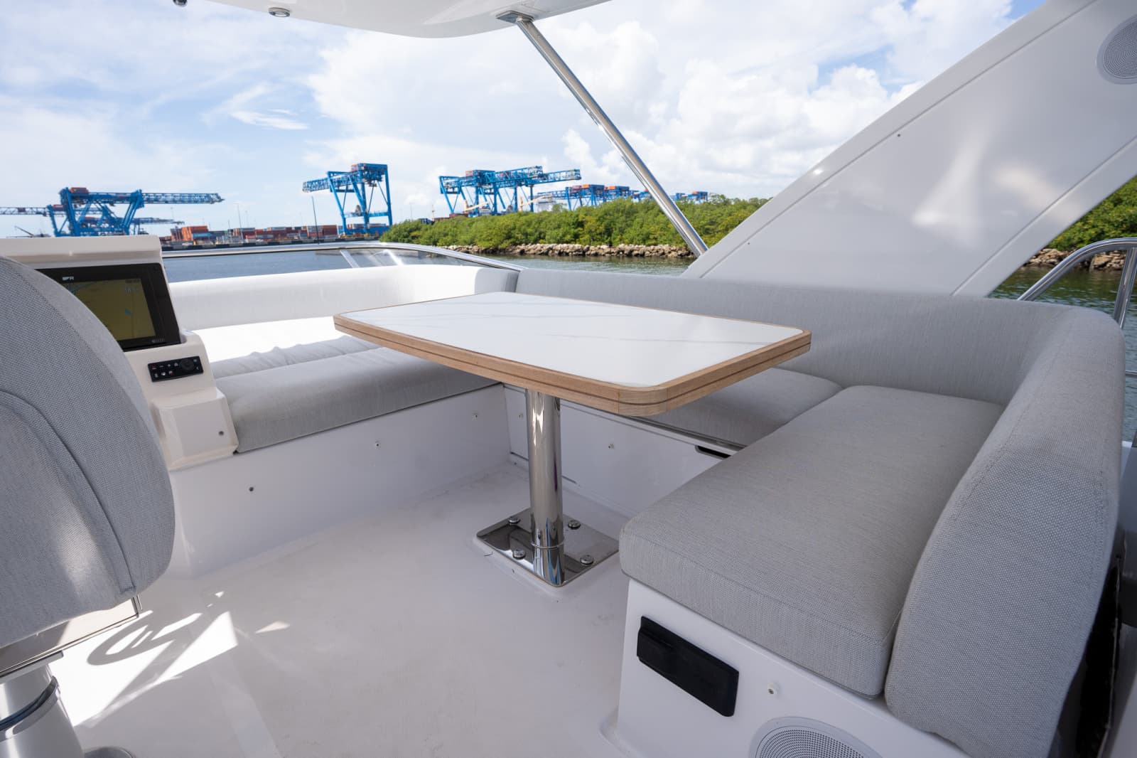 2025 Azimut FLY 50 - Photo 44