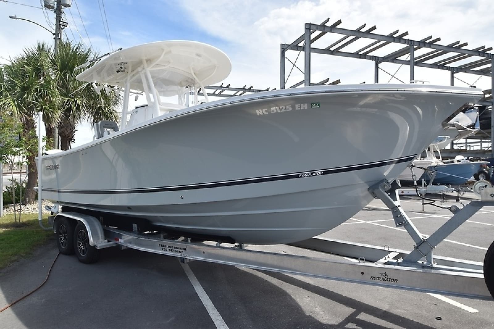 2018 Regulator 28 Forward Seating - Photo 4