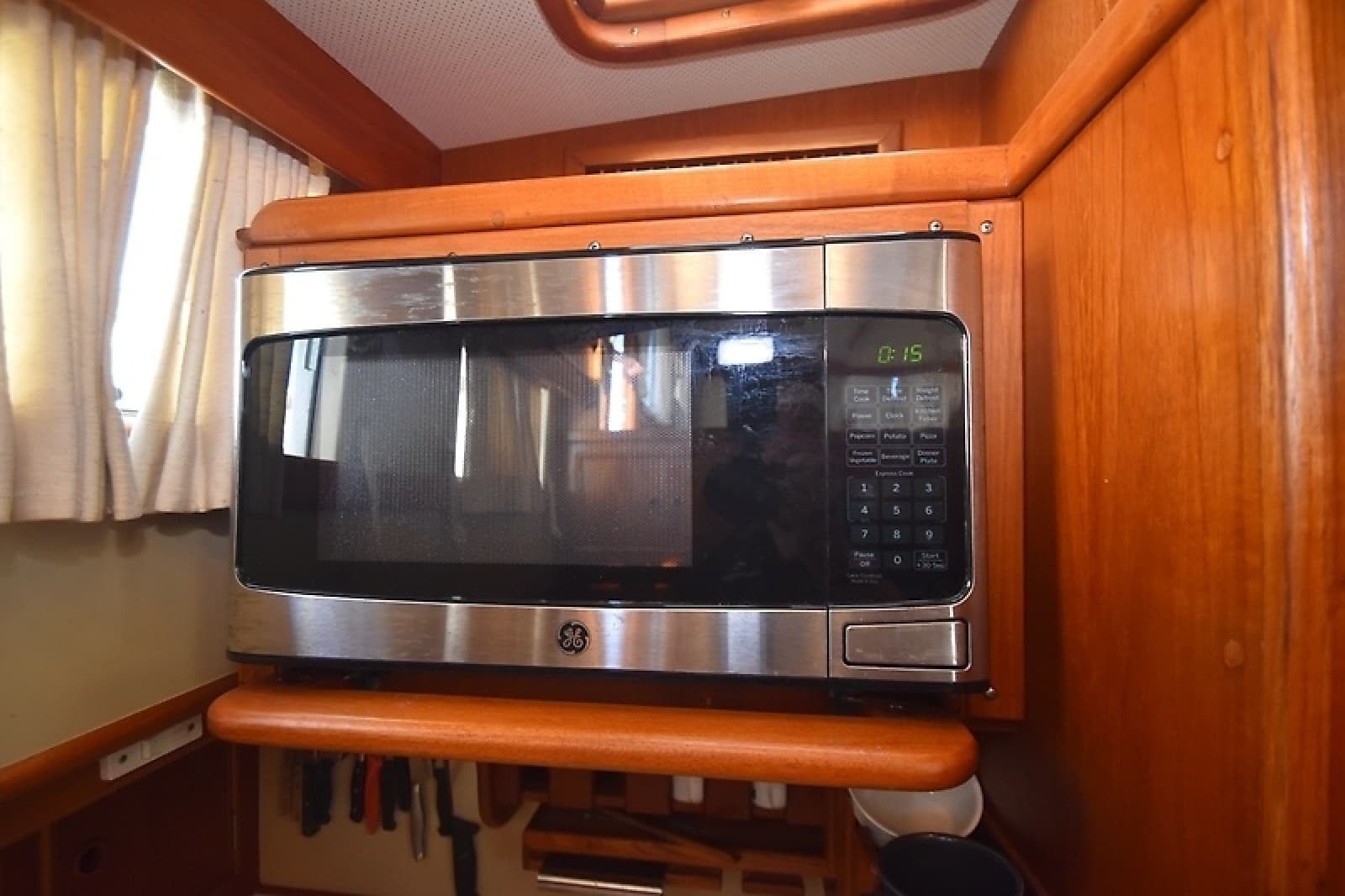 1989 Grand Banks 46 Classic - Photo 25