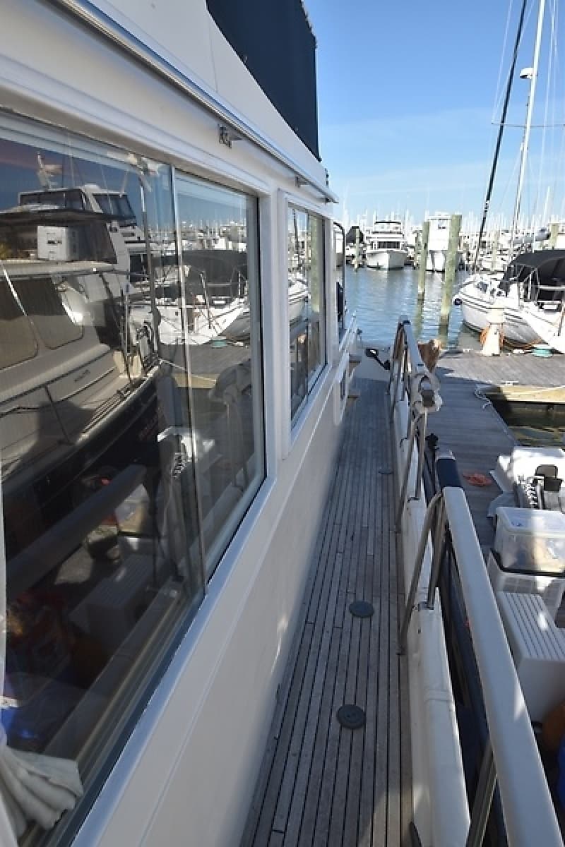 1989 Grand Banks 46 Classic - Photo 69