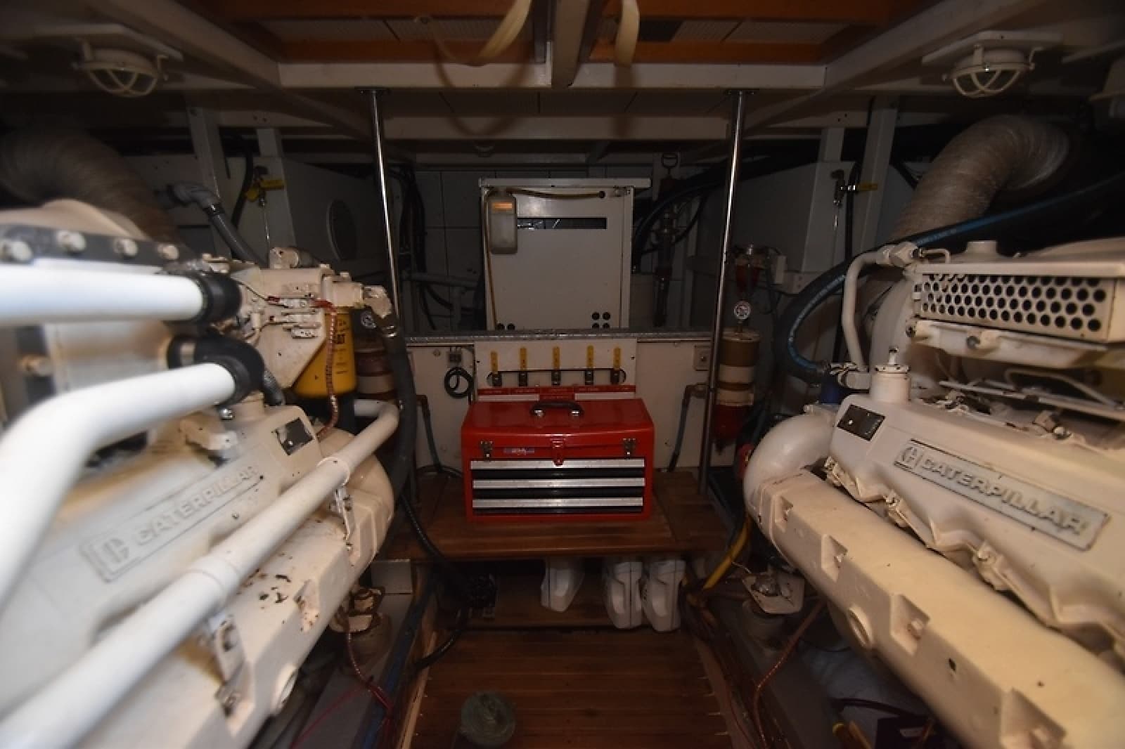 1989 Grand Banks 46 Classic - Photo 38