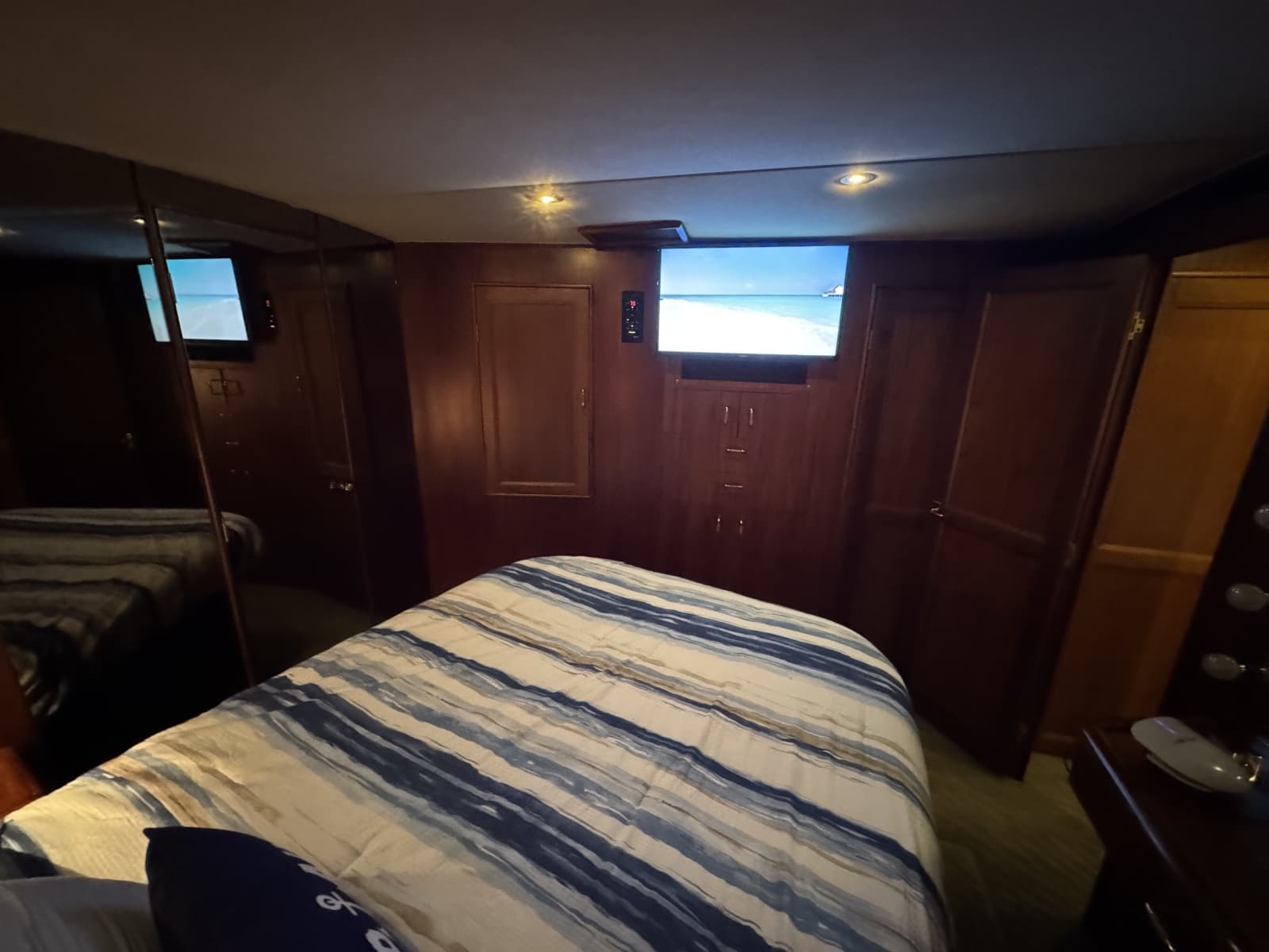1992 Ocean Yachts 53 Super Sport - Photo 74