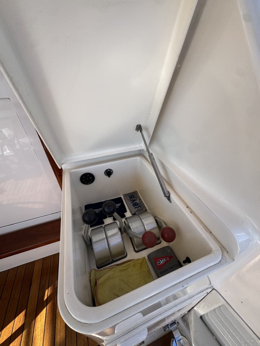 1992 Ocean Yachts 53 Super Sport - Photo 53