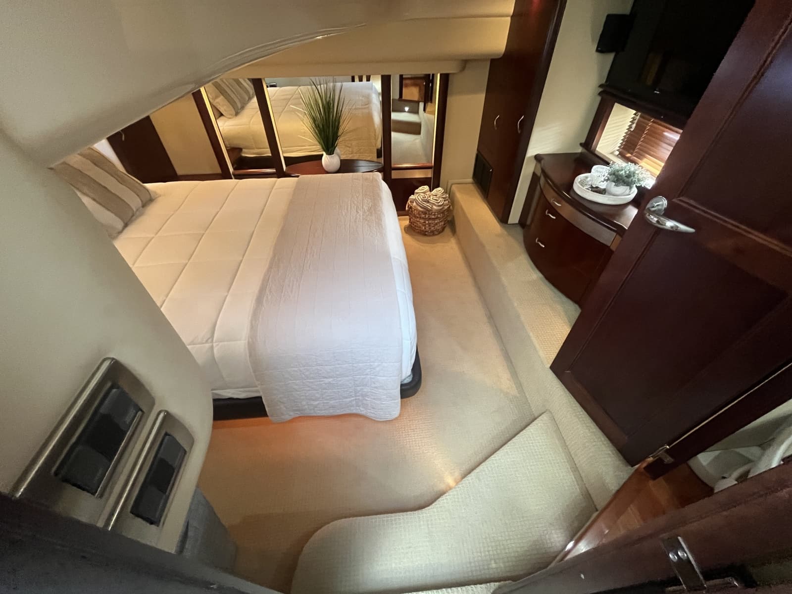 2006 Sea Ray 58 Sedan Bridge - Photo 69