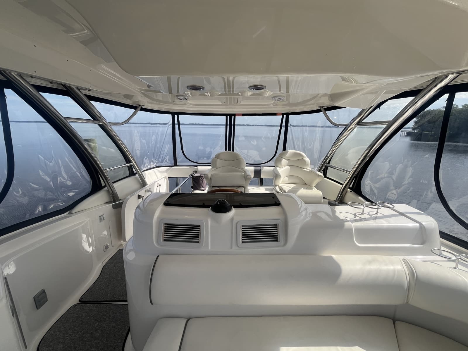2006 Sea Ray 58 Sedan Bridge - Photo 25