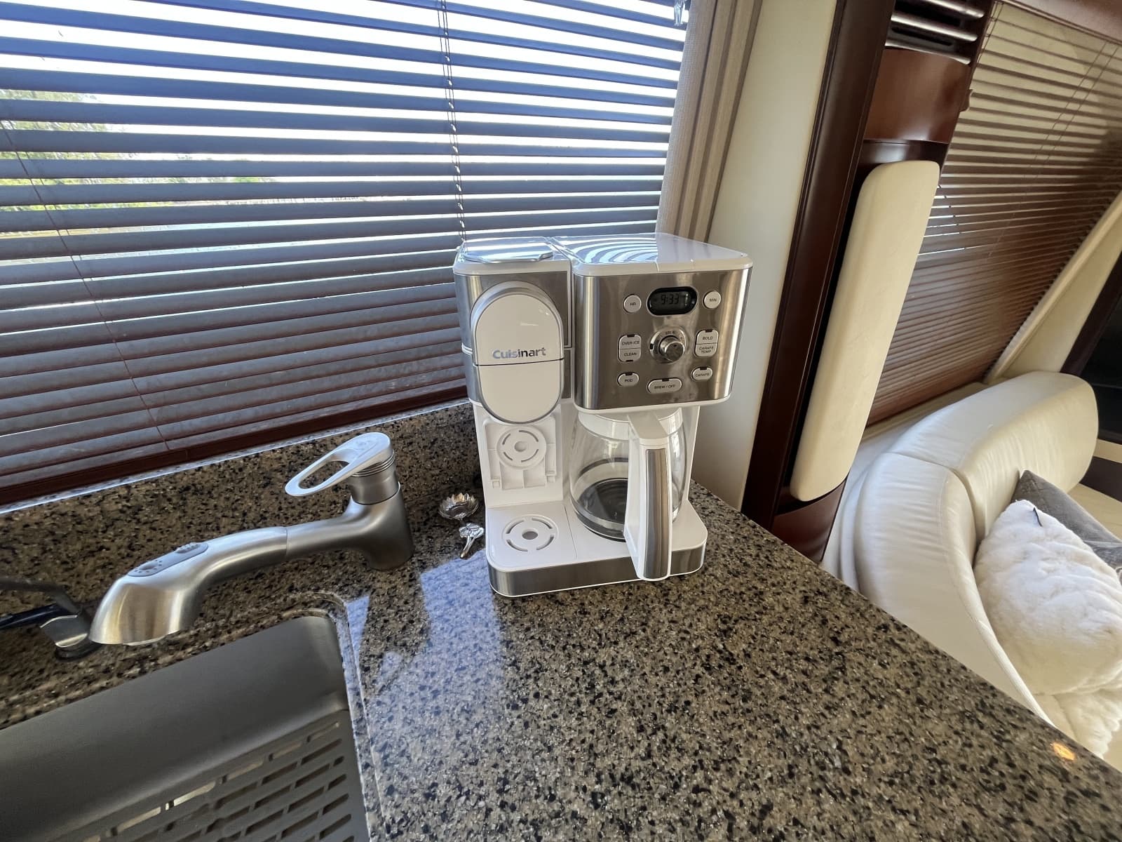 2006 Sea Ray 58 Sedan Bridge - Photo 51