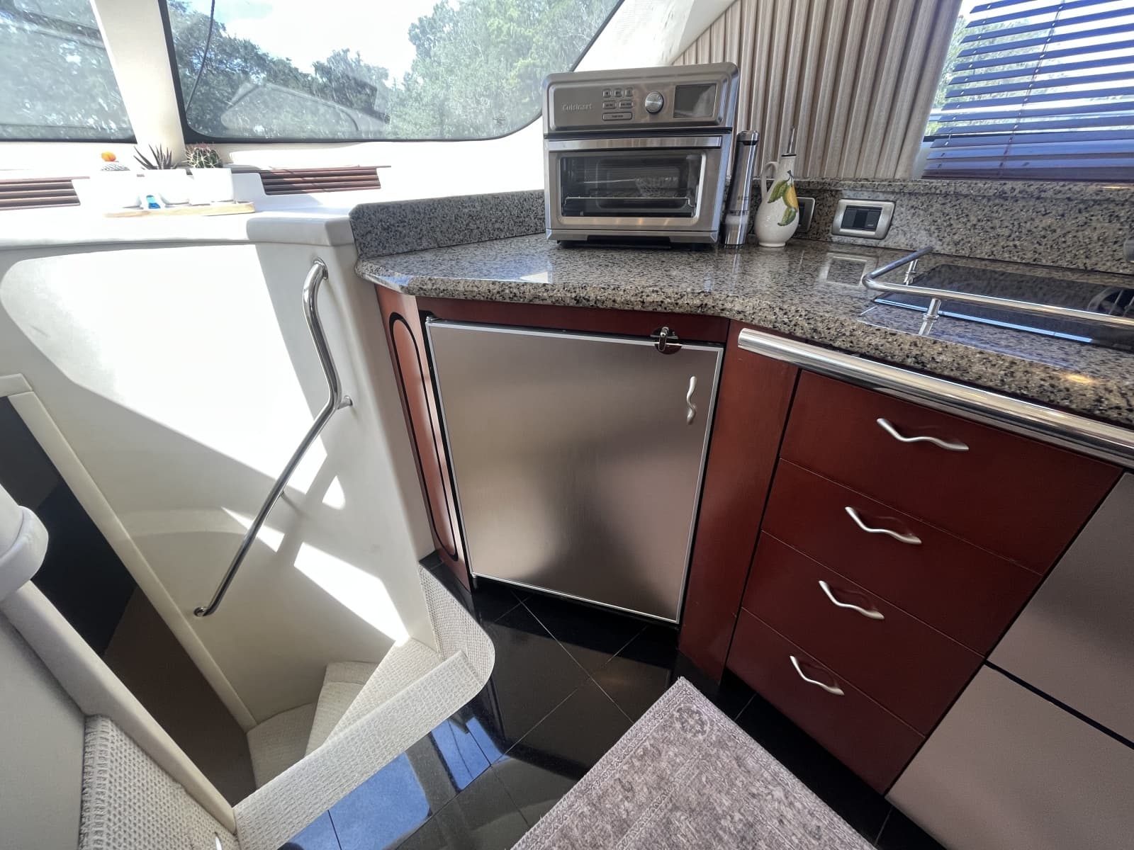 2006 Sea Ray 58 Sedan Bridge - Photo 47