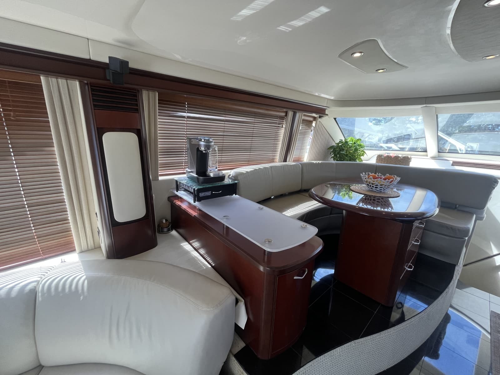 2006 Sea Ray 58 Sedan Bridge - Photo 56